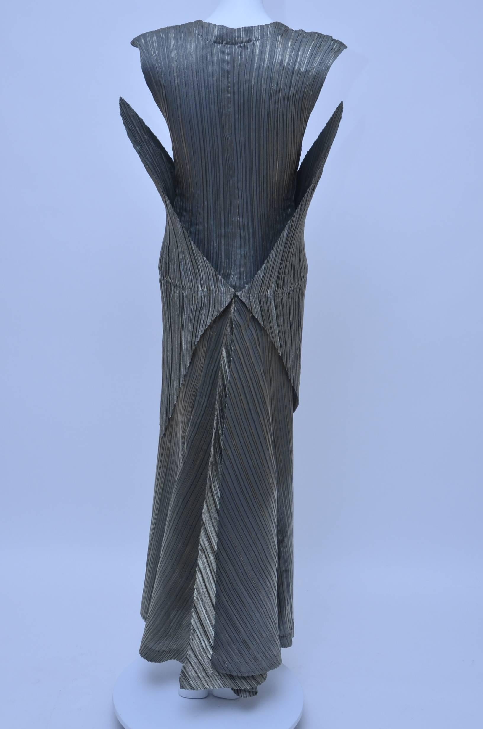 ISSEY MIYAKE  Sculptured Ensemble Fall/Winter 1989–90  Metropolitan Museum  NY  1