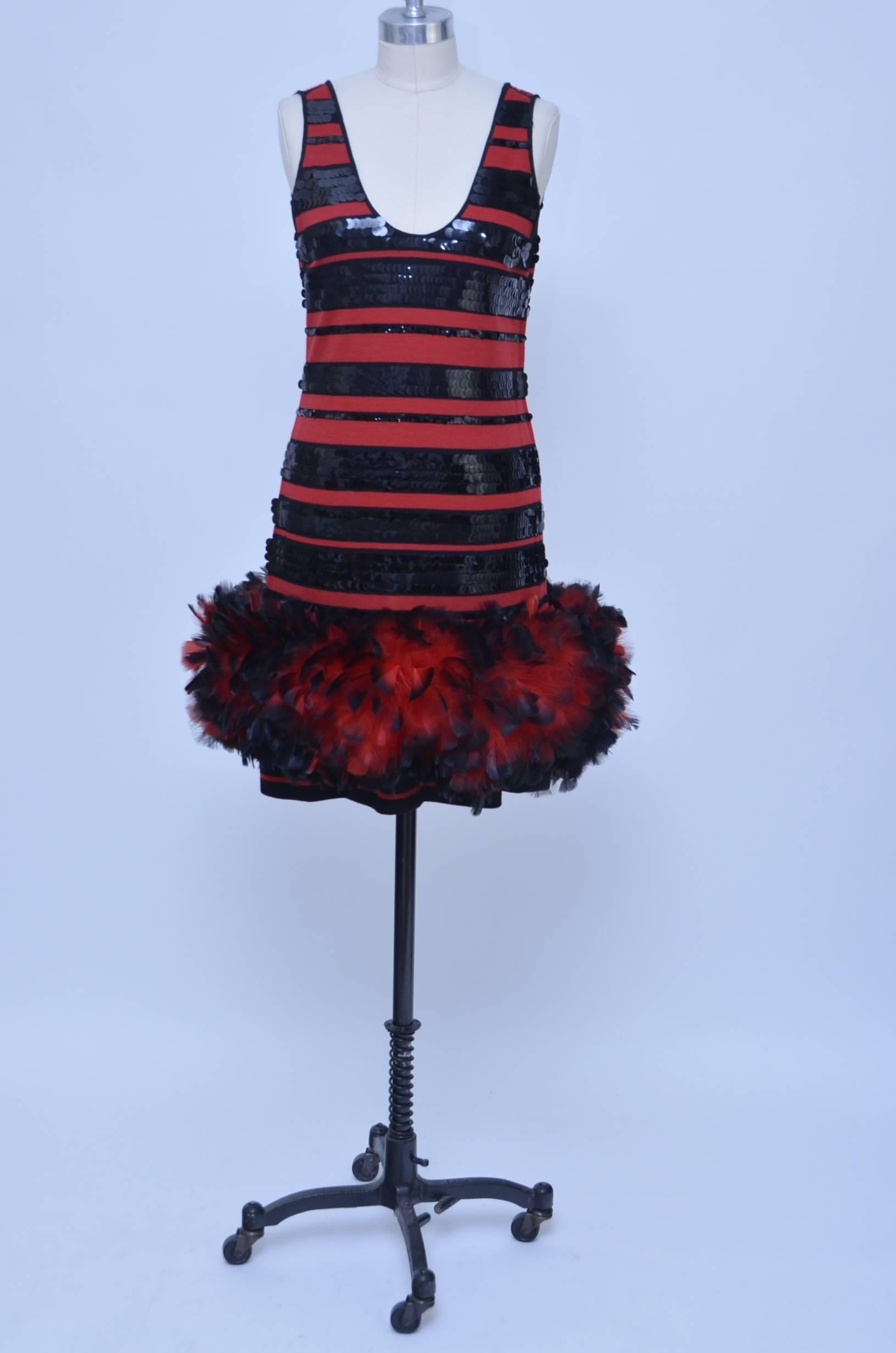 Michaele  Vollbracht, robe à plumes et paillettes, années 1980  Unisexe en vente