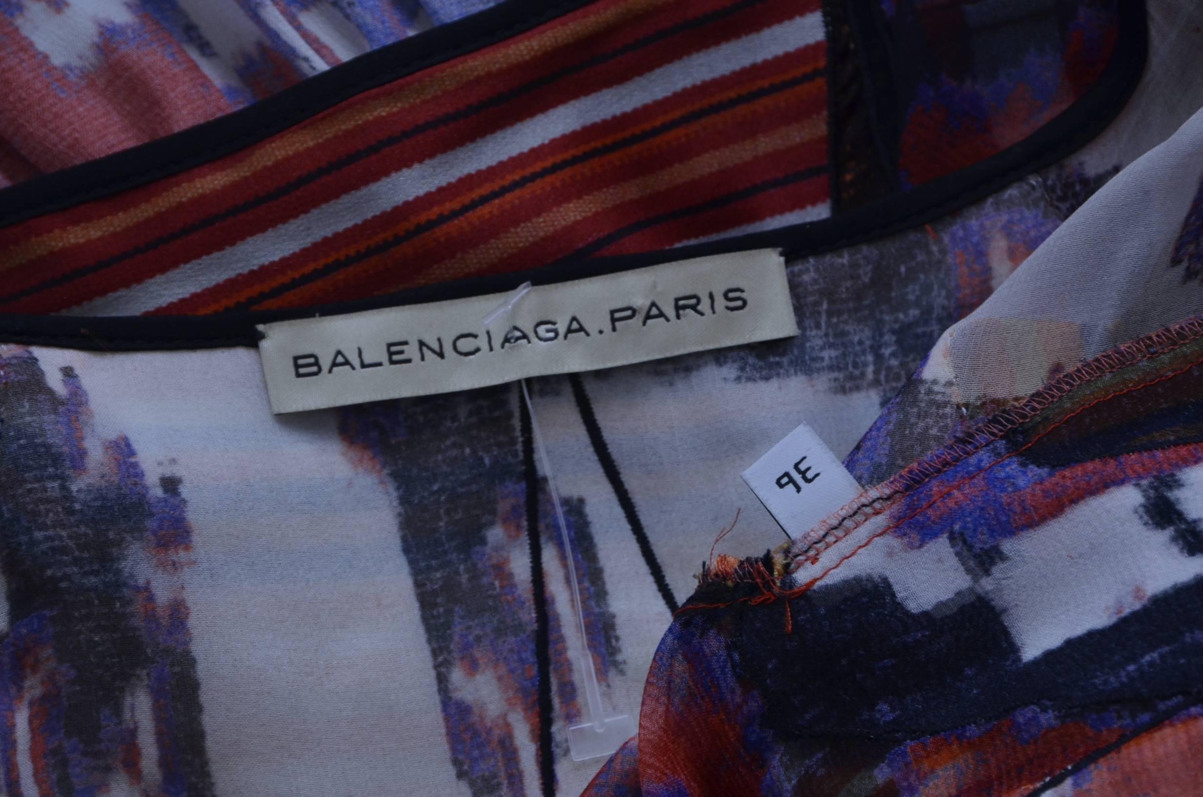 Balenciaga  Nicolas Ghesquière  Runway 2007 Silk Ikat Print Dress  36 In New Condition In New York, NY