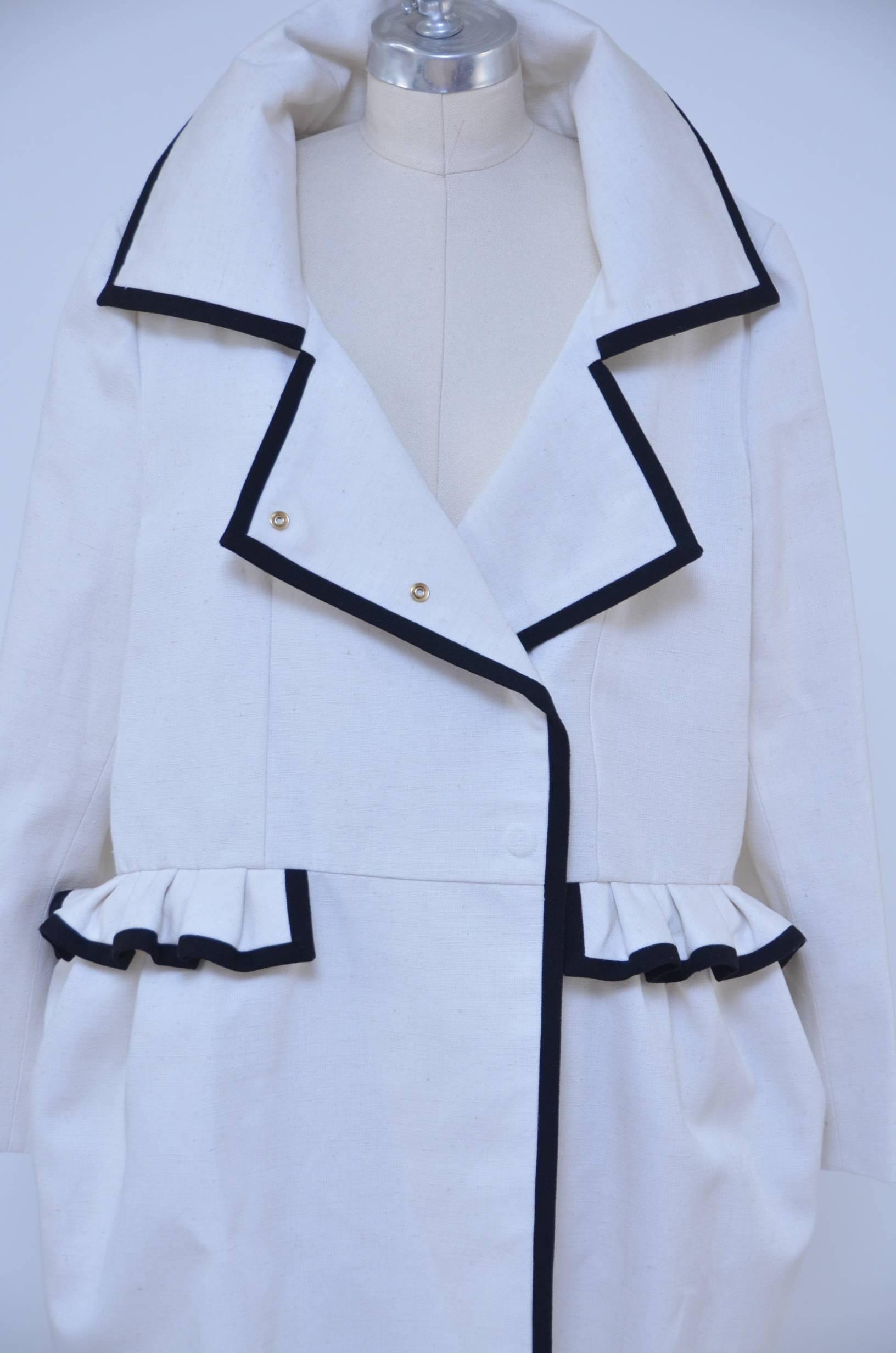 Stefano Pilati For YSL Yves Saint Laurent Resort 2010 Coat  NEW In Excellent Condition For Sale In New York, NY