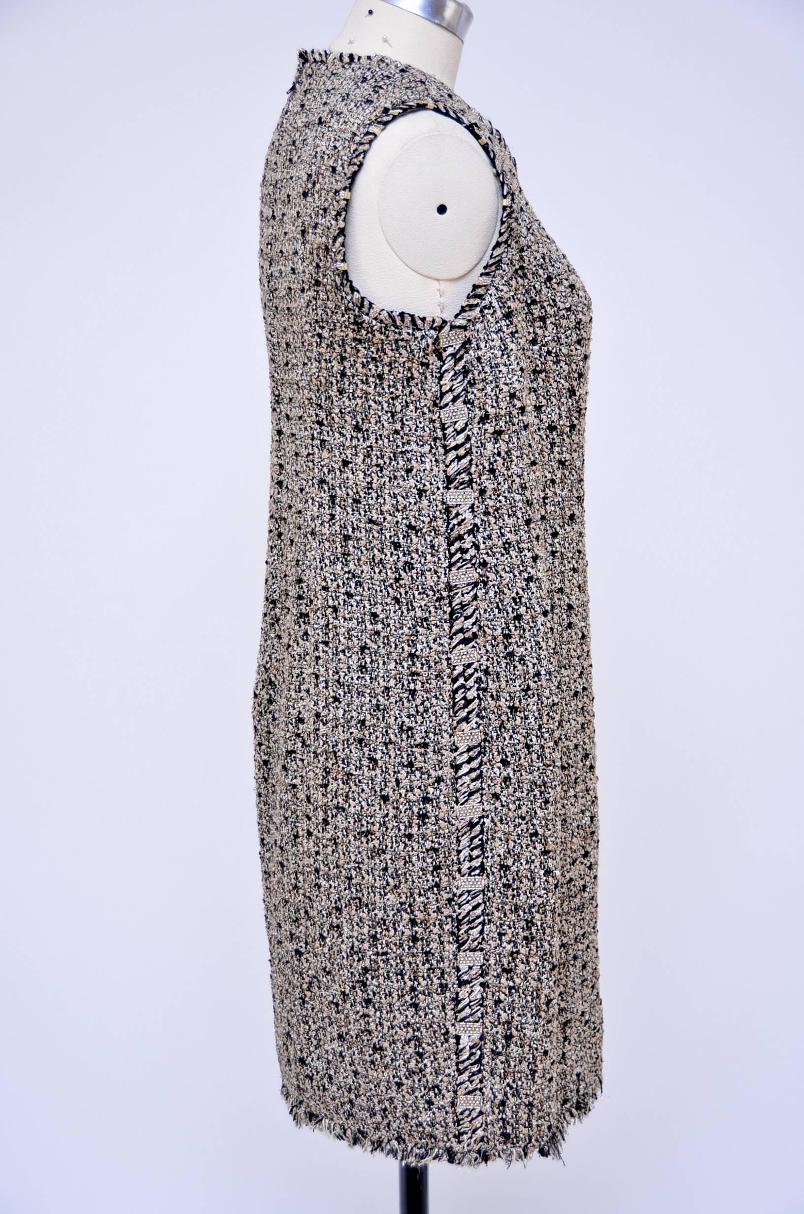 Gray CHANEL Haute Couture Tweed Dress With Matching Jacket   Beautiful.....