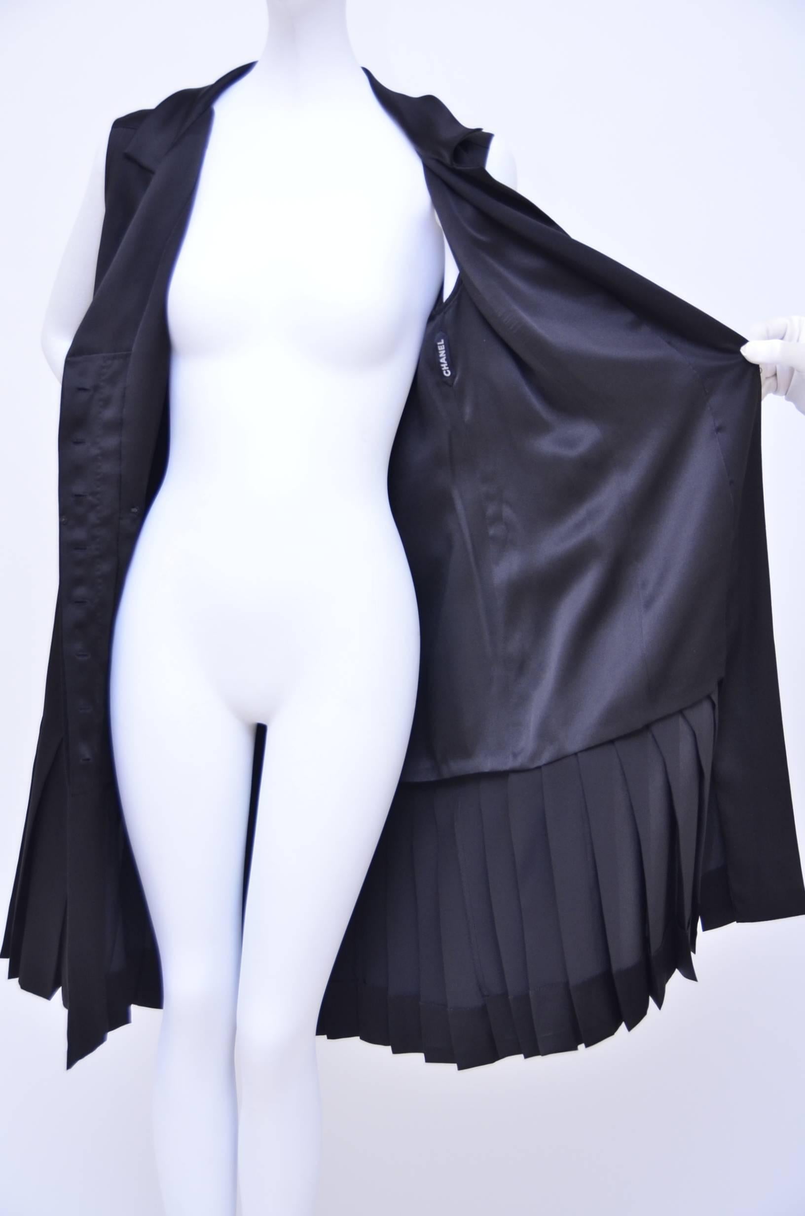 CHANEL Haute Couture Black Silk Pleated  Dress   Mint 2