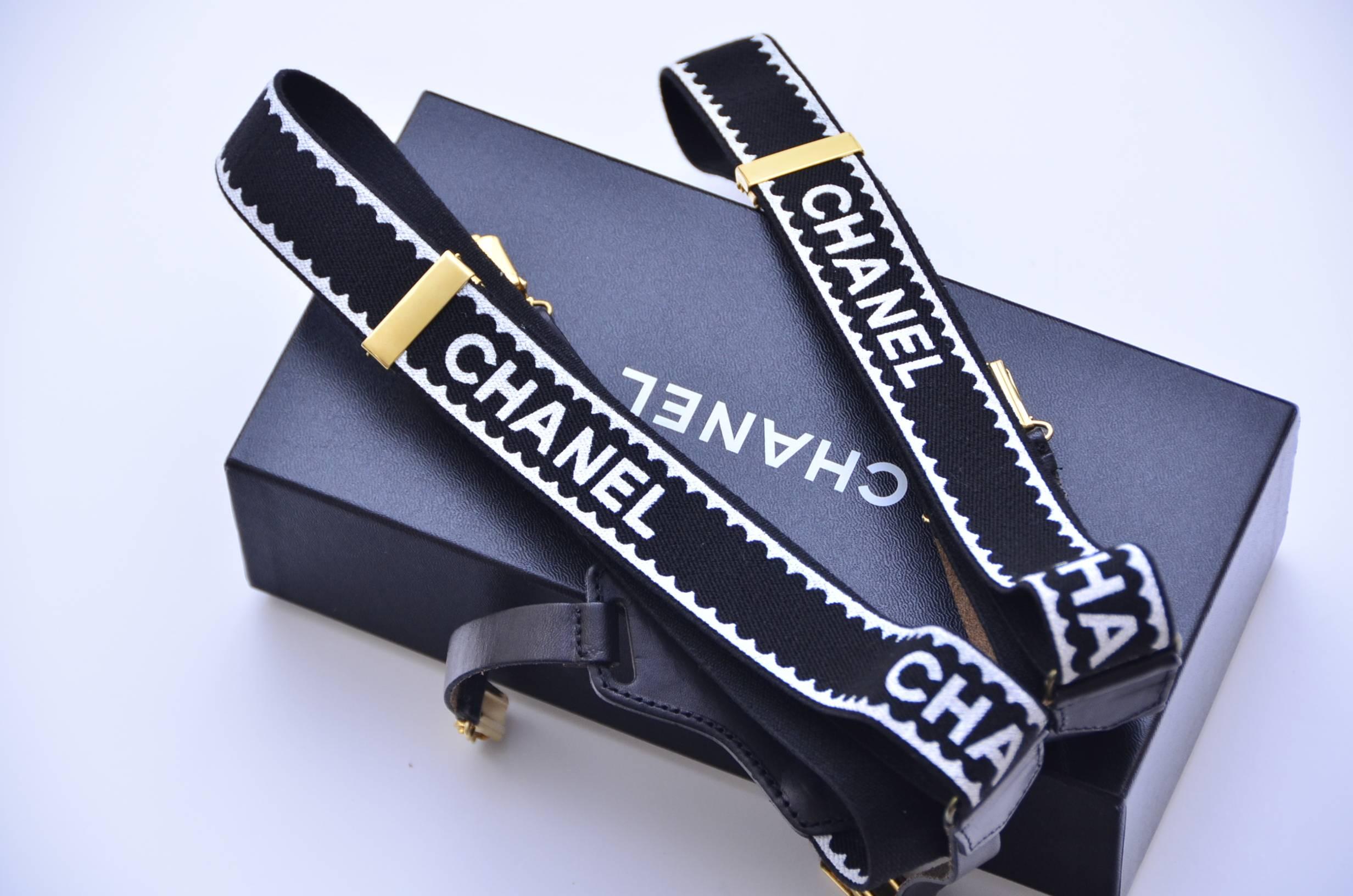 Women's or Men's Chanel Black Vintage Suspenders   Mint