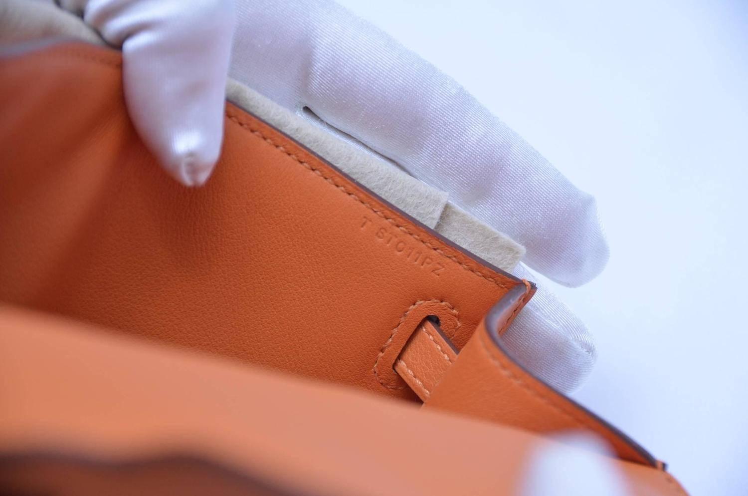 HERMES Kelly Iconic Orange Color Mini Pochette Veau Swift NEW 4