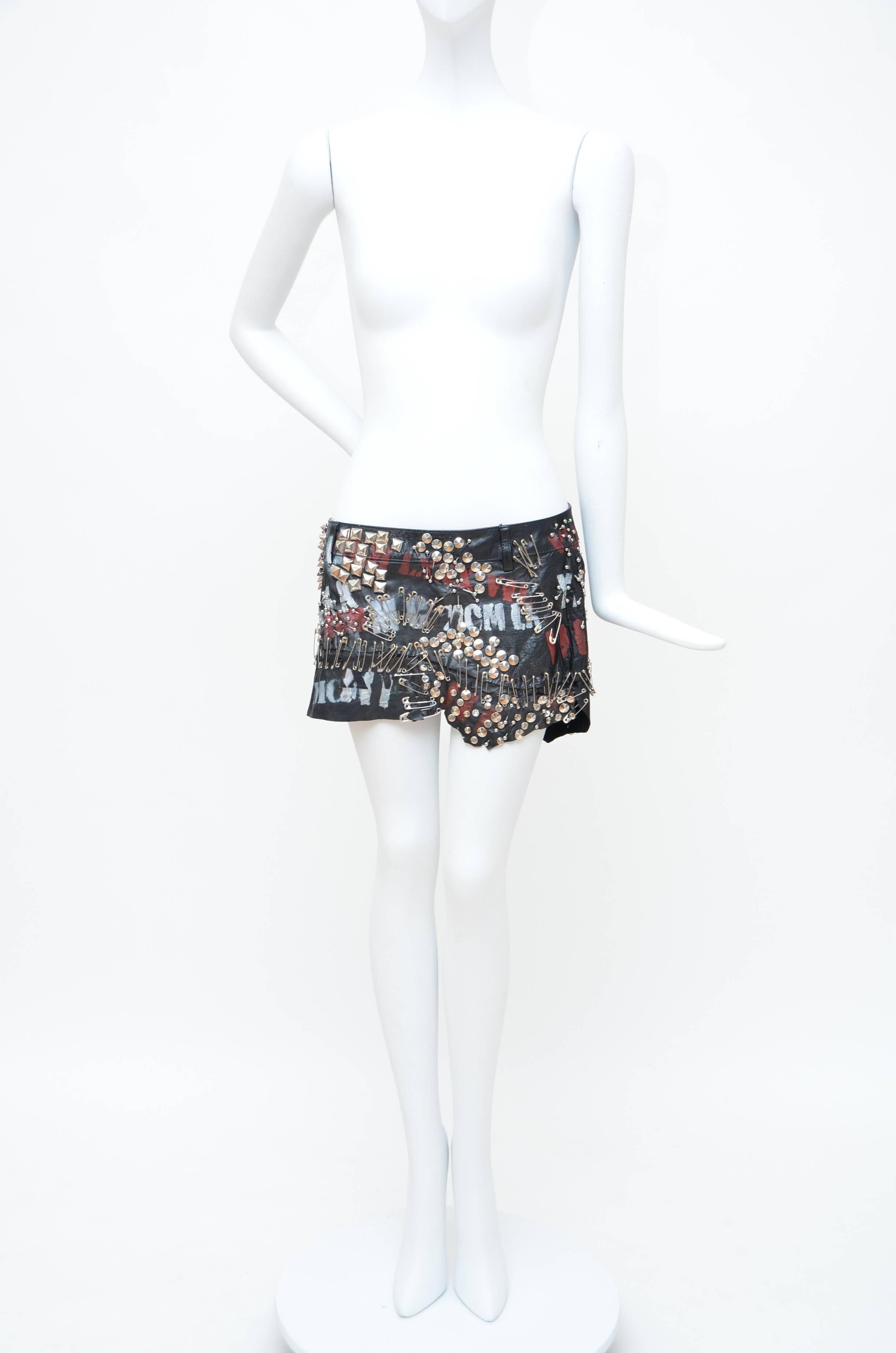 Rare Balmain 2011 Christophe Decarnin Runway Leather Embellished Skirt 34 In Excellent Condition In New York, NY