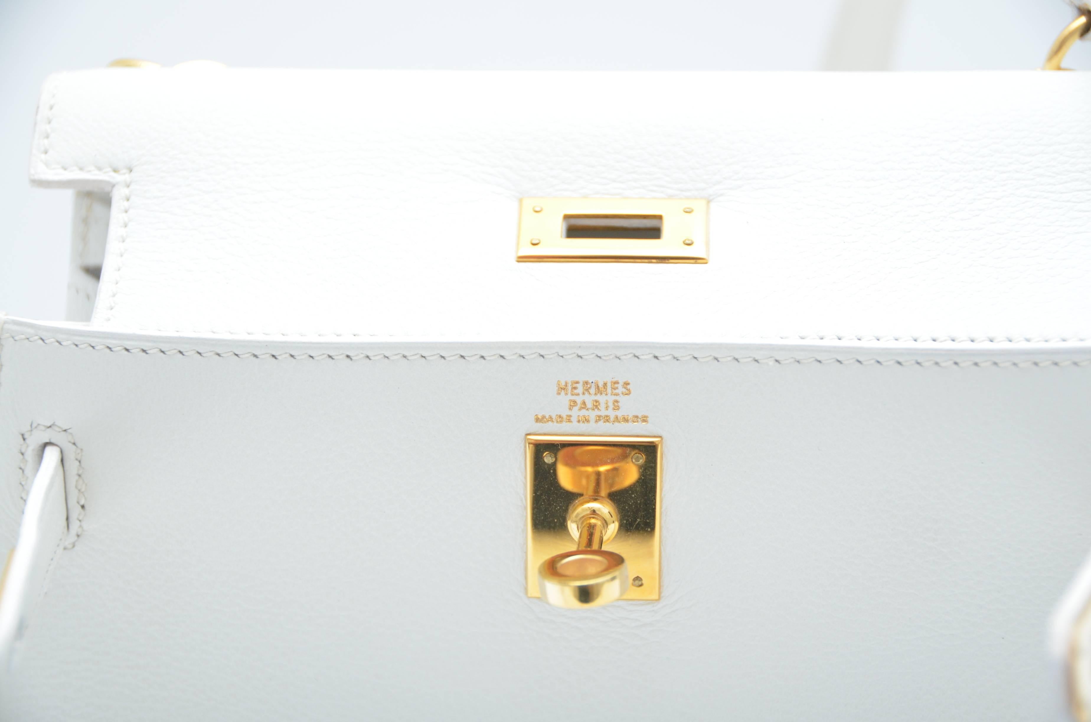 HERMES Super Rare White Mini Kelly  Gold Hardware 20 CM Veau Gulliver Leather 4