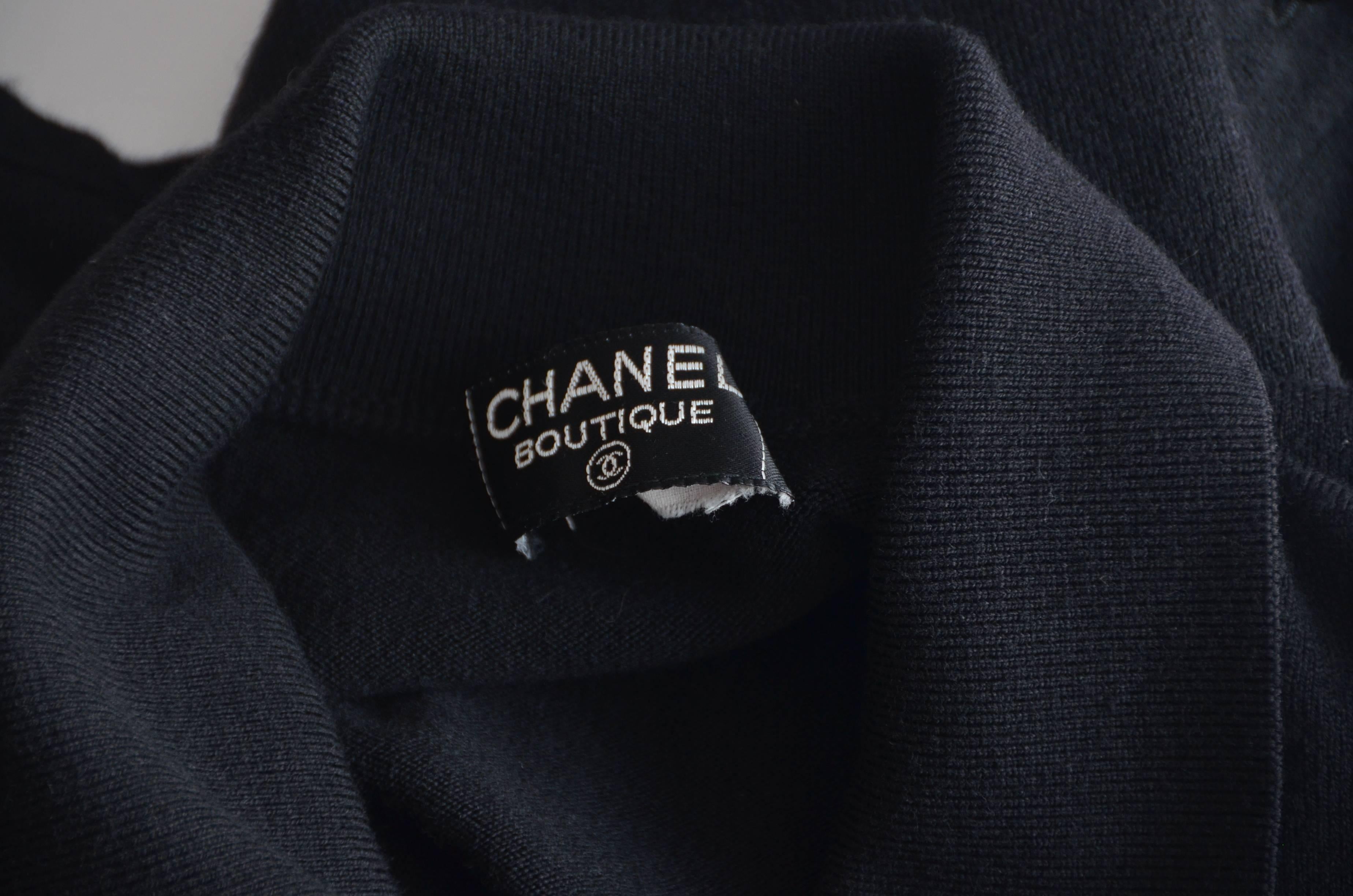 Chanel Vintage Black Dress  Excellent In Excellent Condition For Sale In New York, NY