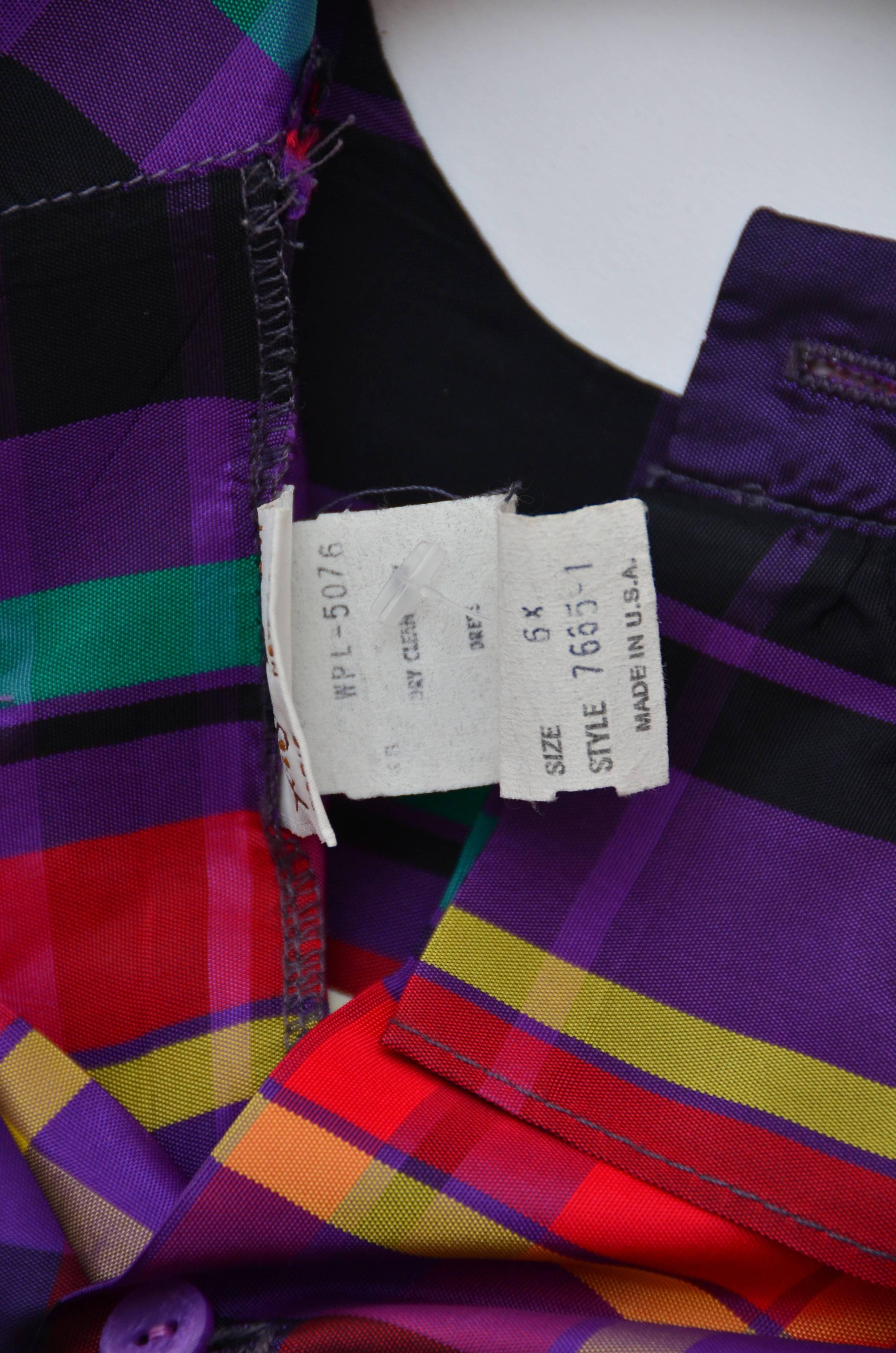 Donna YSL Vestito a quadri da bambina vintage anni '80 Yves Saint Laurent  NUOVO in vendita