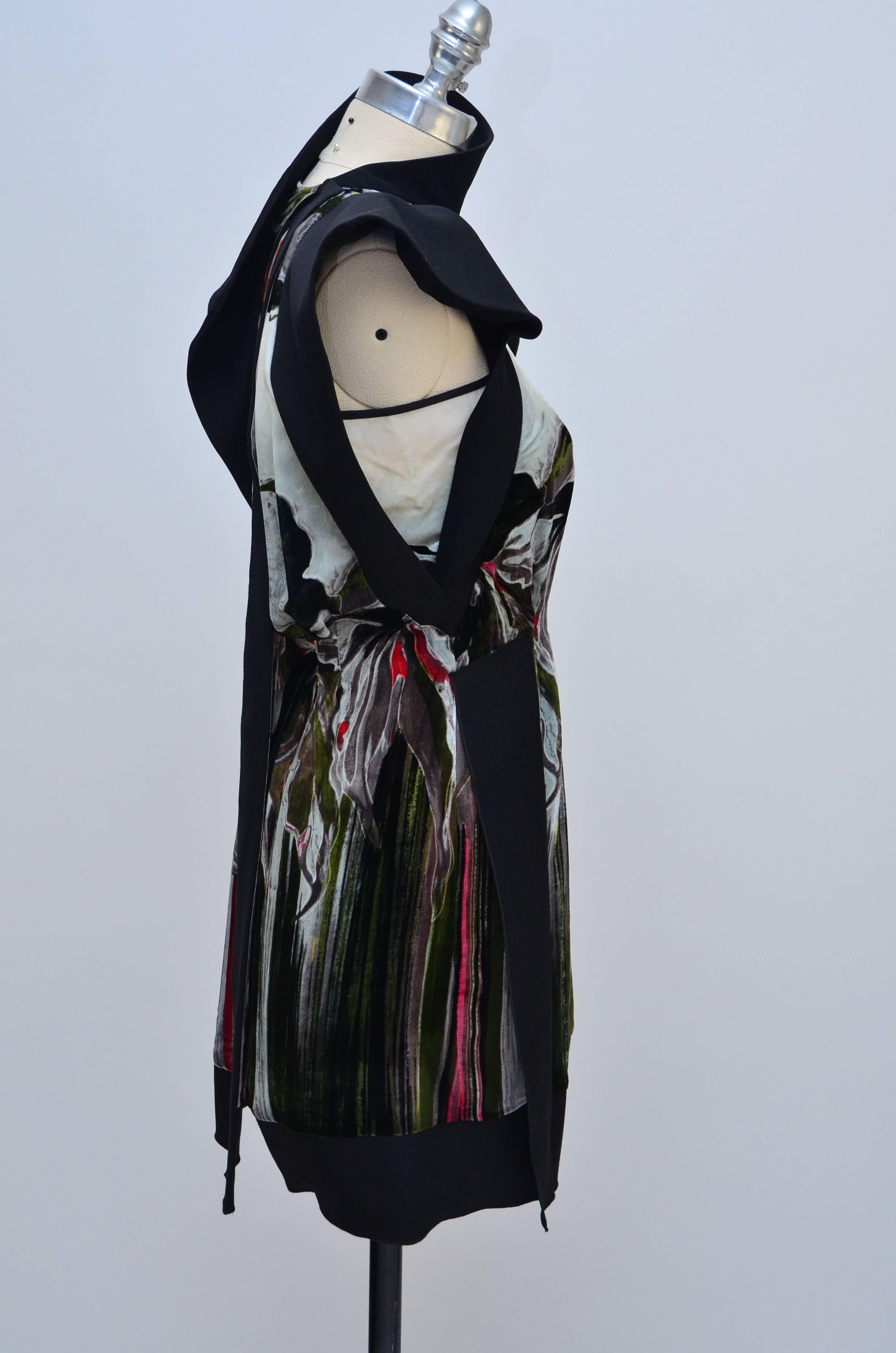 Black Balenciaga  Nicolas Ghesquière  Runway 2010 Silk Ikat Print Dress  36 For Sale