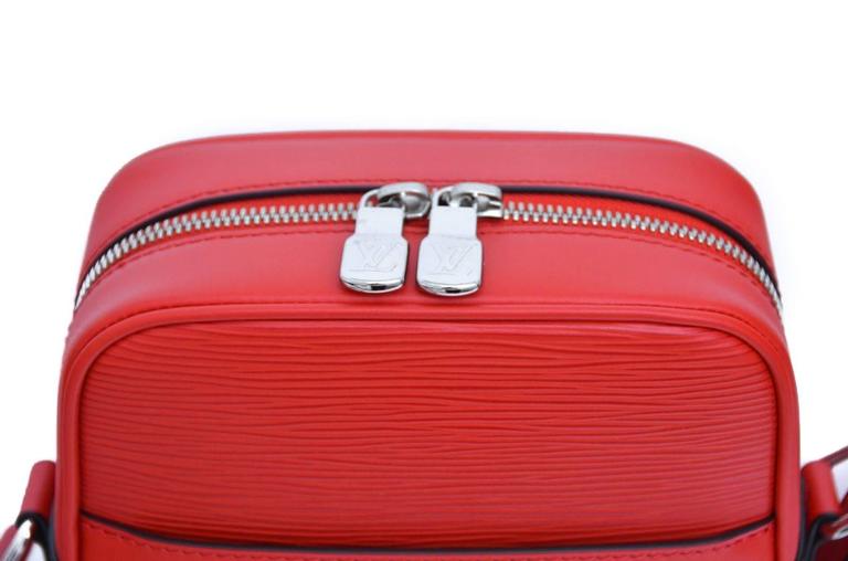 Supreme Louis Vuitton Red Shoulder Bag Danube RARE Pop-Up Exclusive NEW