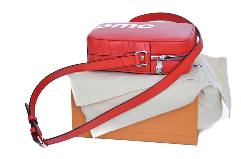 Supreme Louis Vuitton Red Shoulder Bag Danube RARE Pop-Up Exclusive NEW