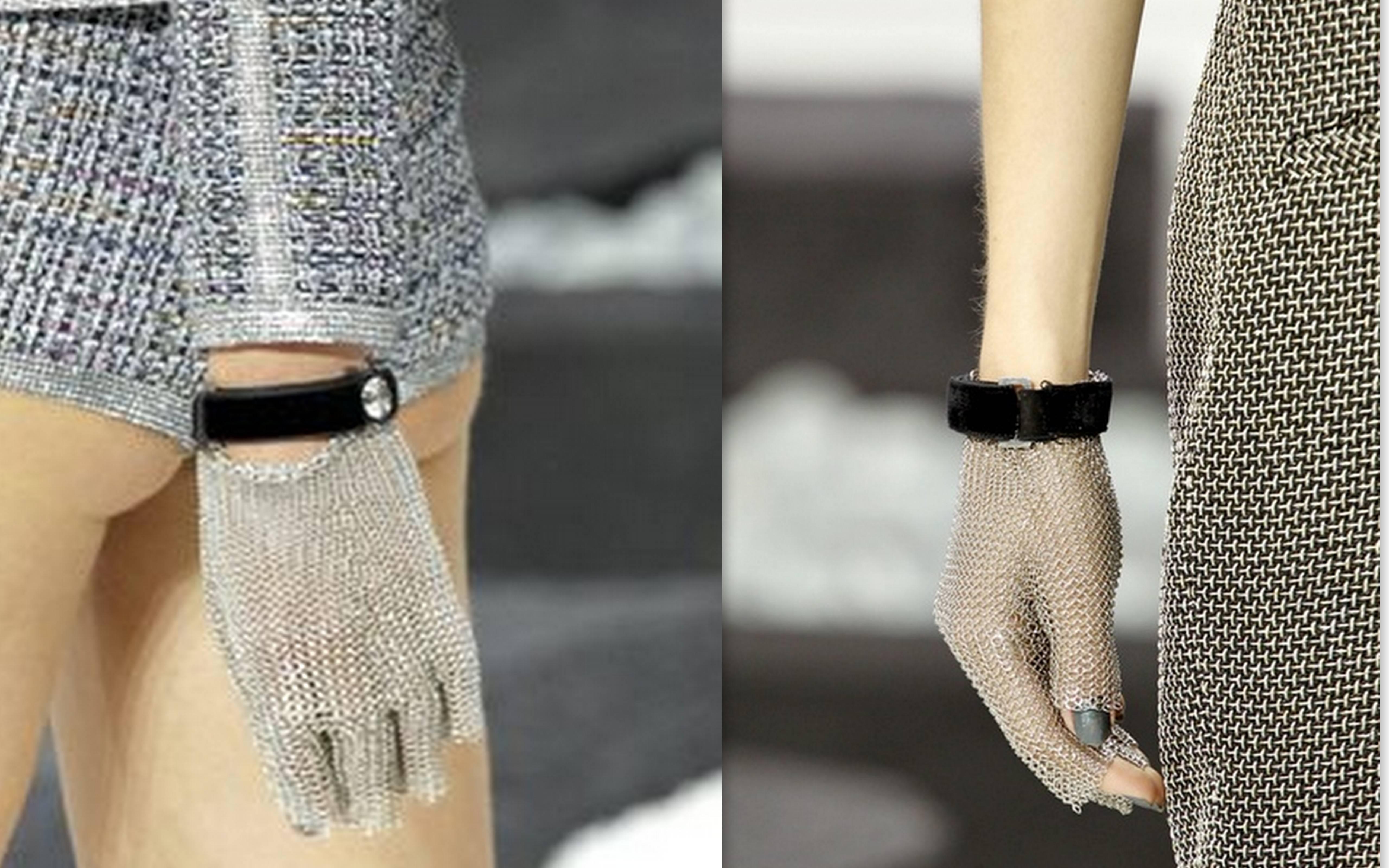 Chanel Silver Tone Metal Mesh Gloves Runway 2011 New Size S In New Condition In New York, NY