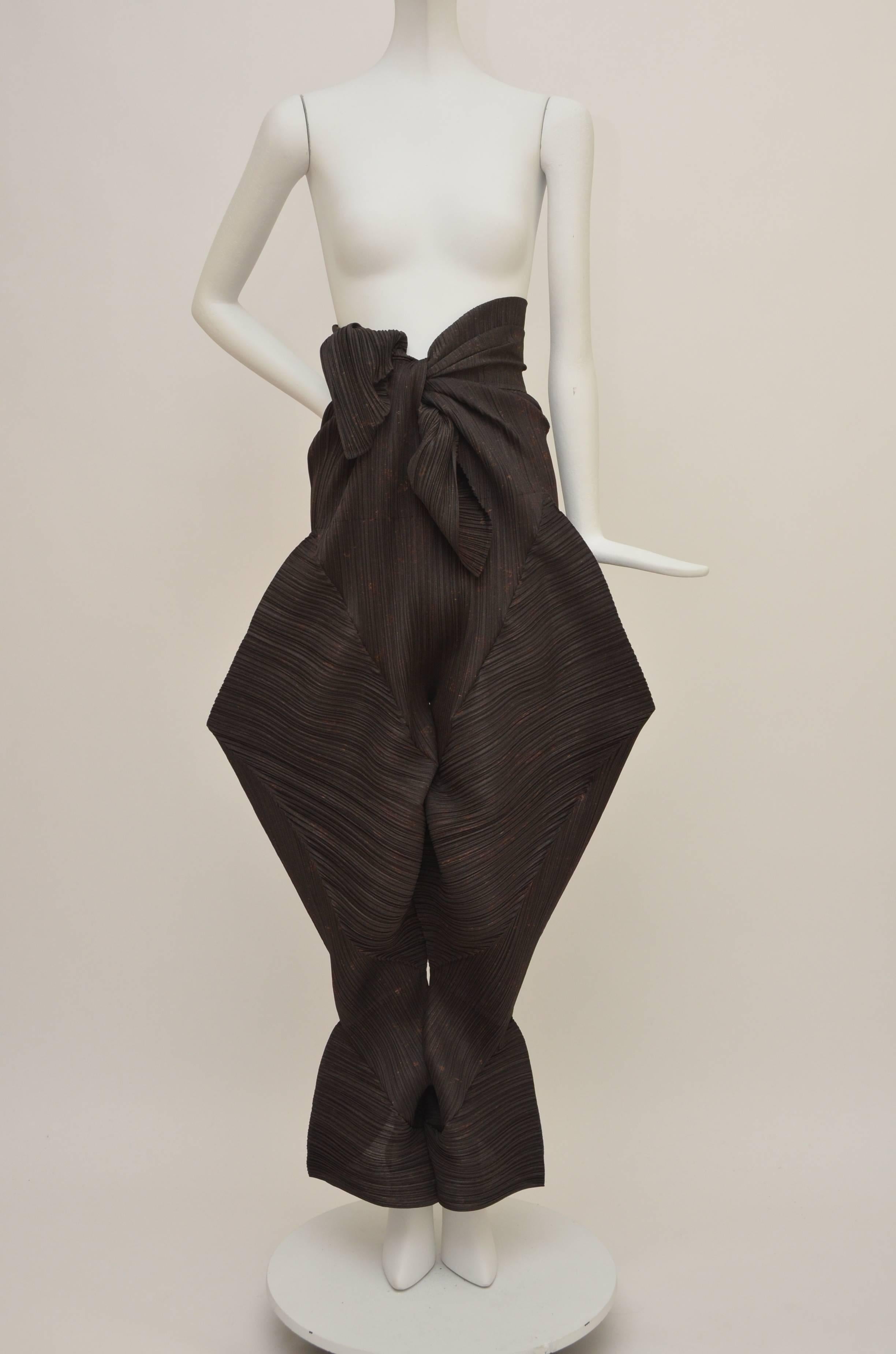 Issey Miyake Cai Guo-Qiang Guest Artist Series No. 4 Harem Pants  Mint In Excellent Condition In New York, NY