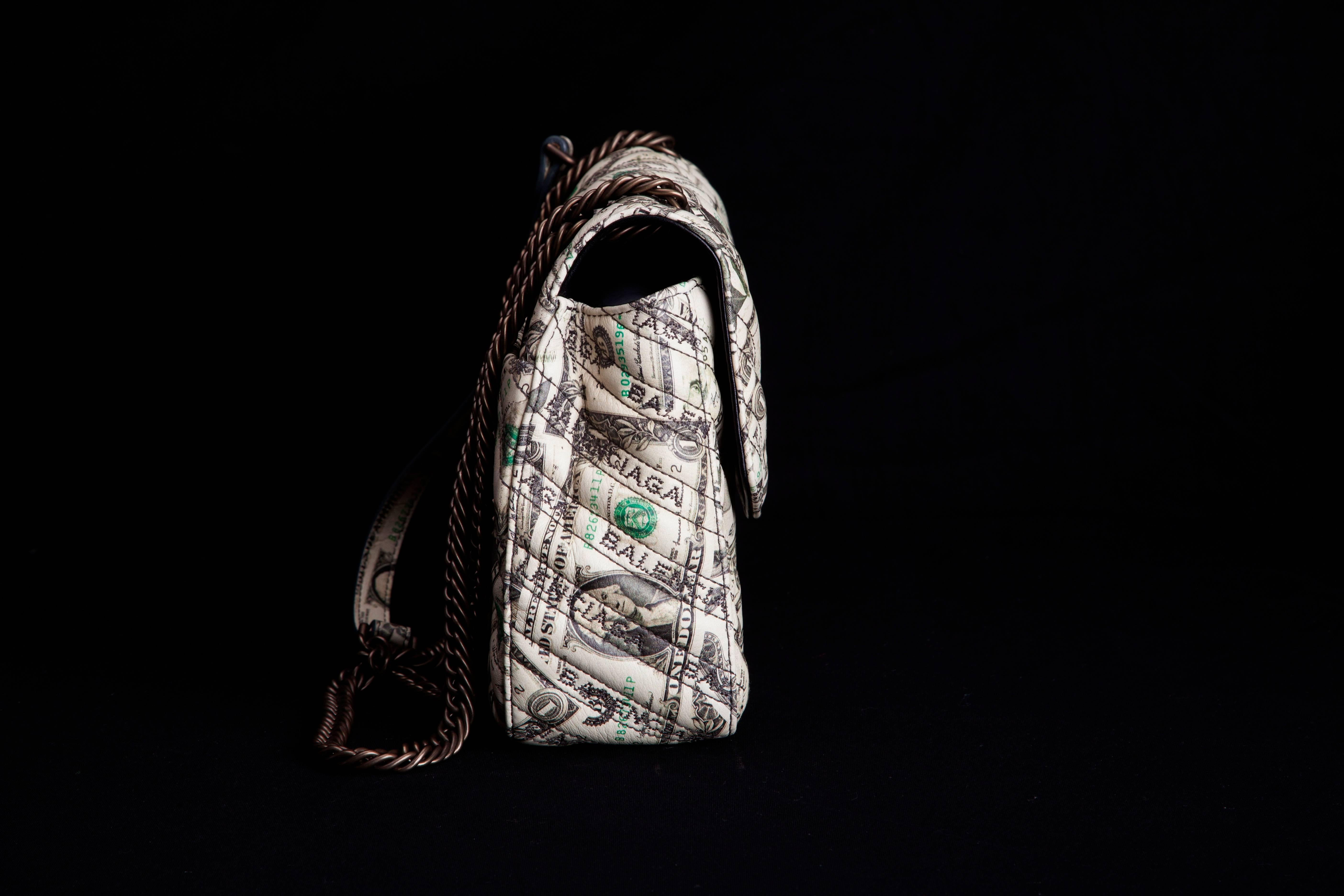 100% authentic Balenciaga BB Round Medium Dollar-Print Leather Chain Shoulder Bag  

Balenciaga 