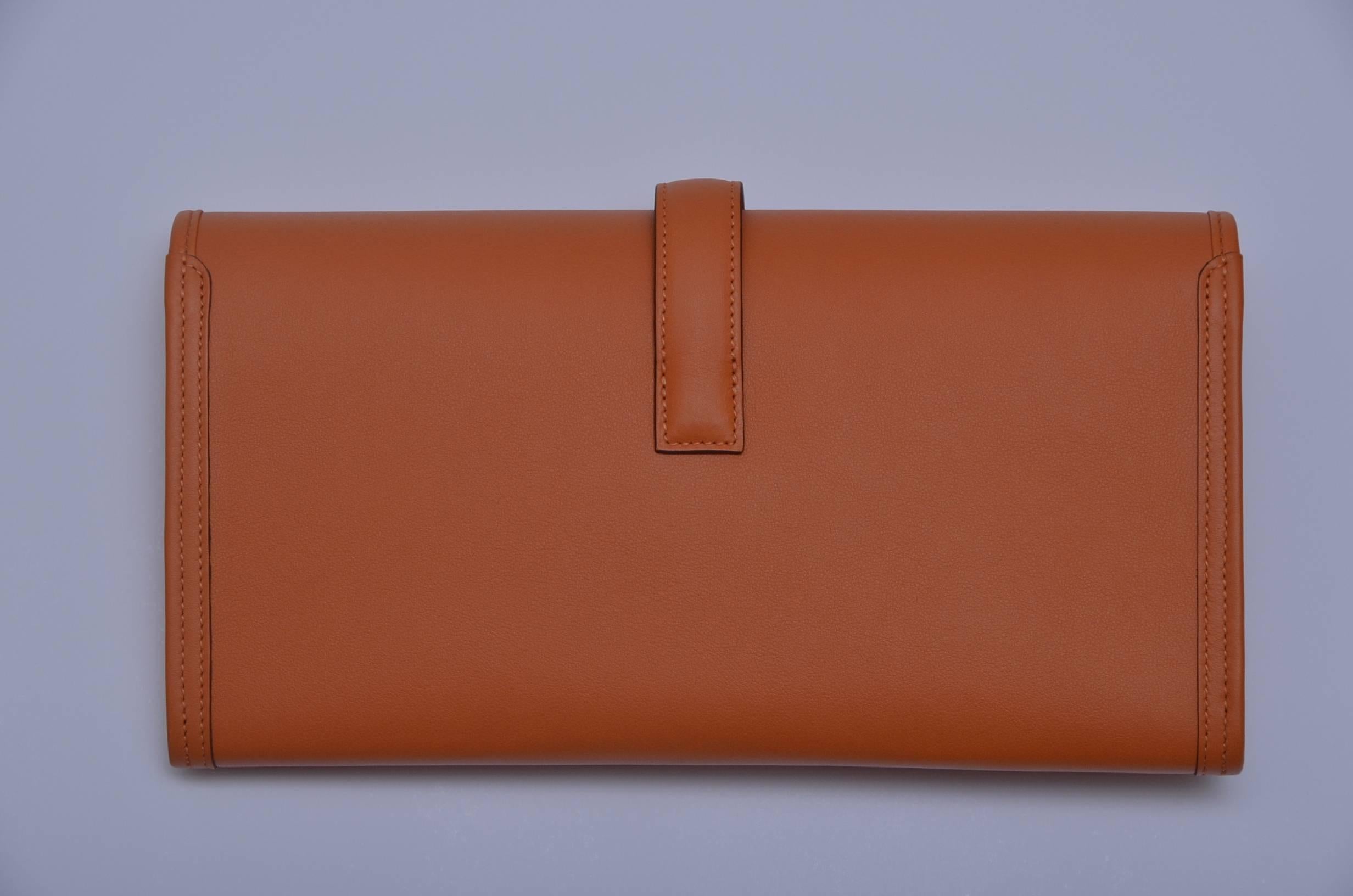 Women's HERMES JIGE Elan 29 CM    Eye Catching Most  Recognizable HERMES  Color NEW