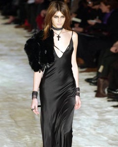 GUCCI by Tom Ford F/W 2002 Ebony Rosary necklace