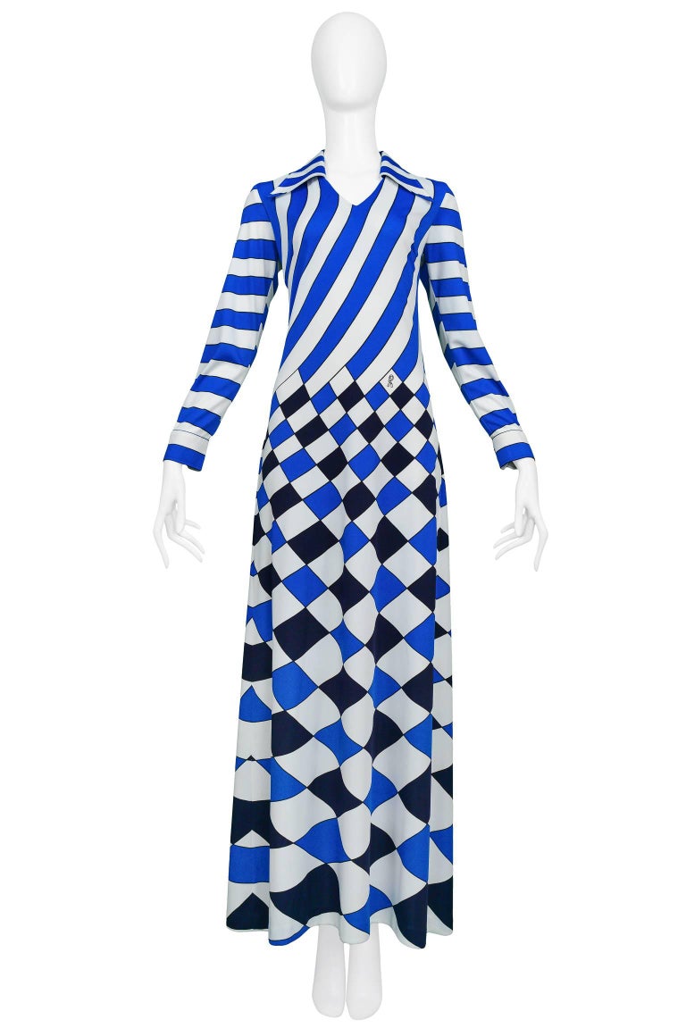 Vintage blue, white and black Roberta Di Camerino trompe maxi dress with sleeves. Dress features signature Roberta print and gold tone buttons. Roberta Di Camerino archive sample dress. 