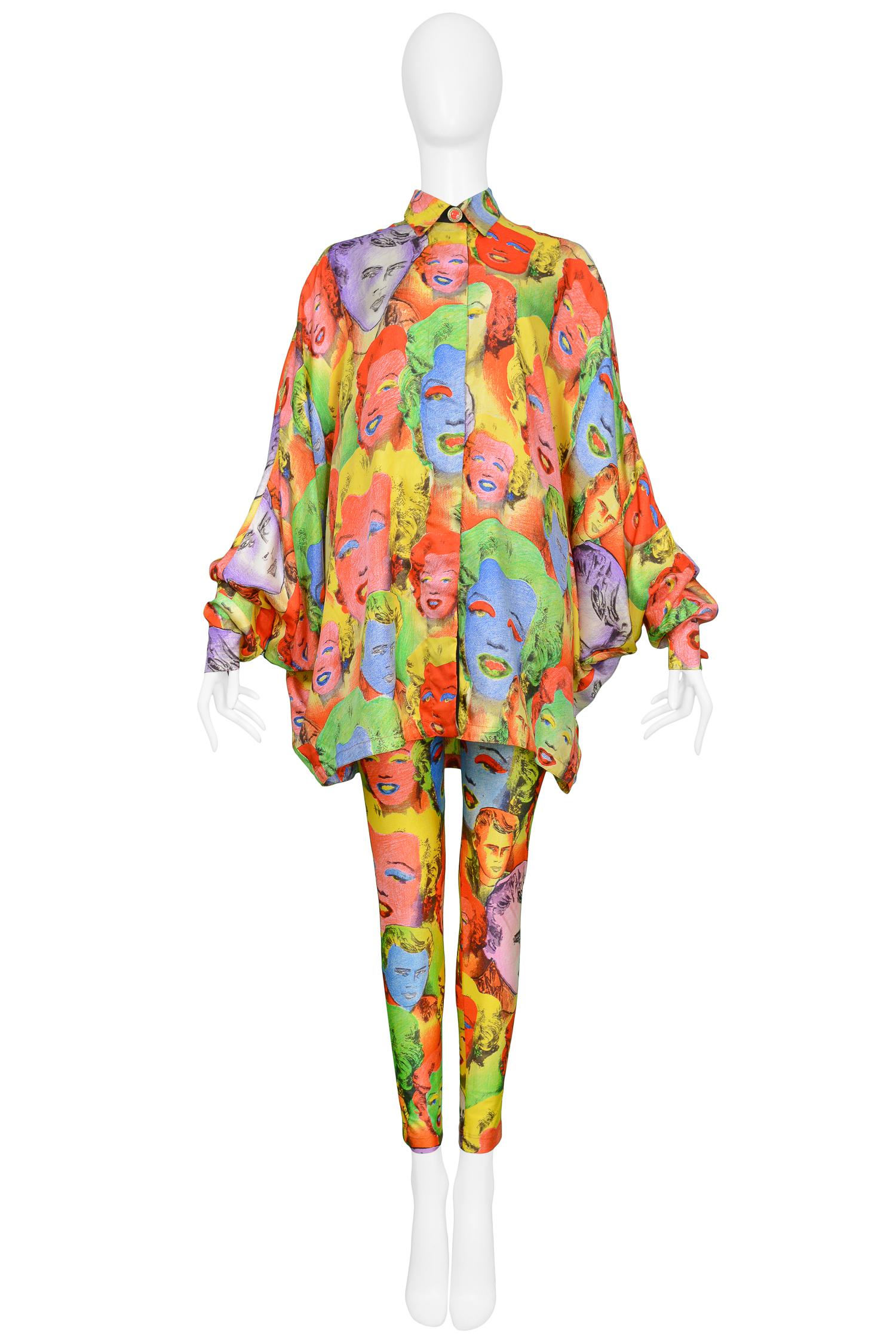 Vintage Gianni Versace iconic pop art James Dean & Marilyn Monroe printed silk oversized button-front shirt and legging ensemble. Featured on Cindy Crawford for Harper’s Bazaar, March 1991.

Excellent Condition.

Size: TOP: 42, LEGGINGS: 44