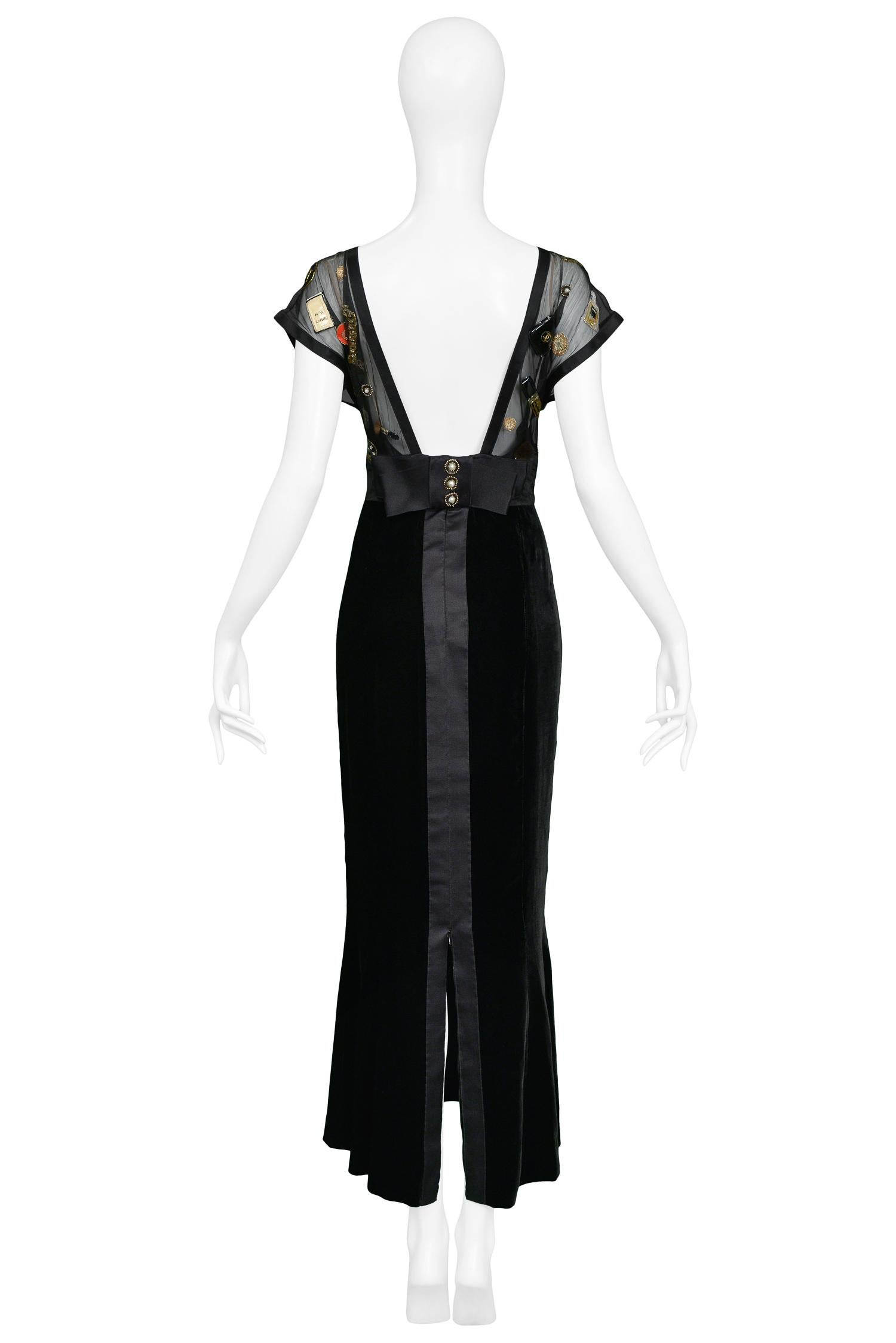 Chanel Beaded Charm Runway Gown, F / W 1987 In Excellent Condition In Los Angeles, CA
