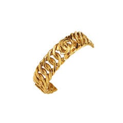 Vintage Chanel Gold link Bracelet