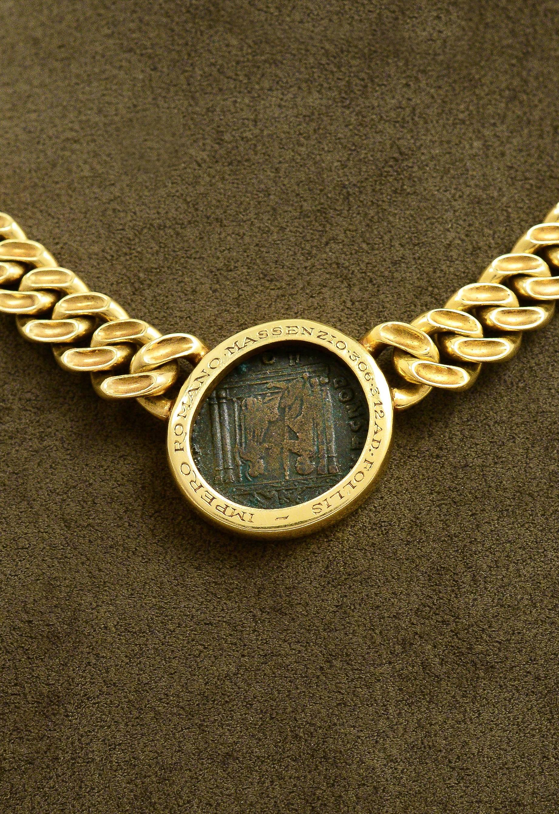 Bulgari Monete Classic Coin Gold Necklace  In Excellent Condition In Los Angeles, CA