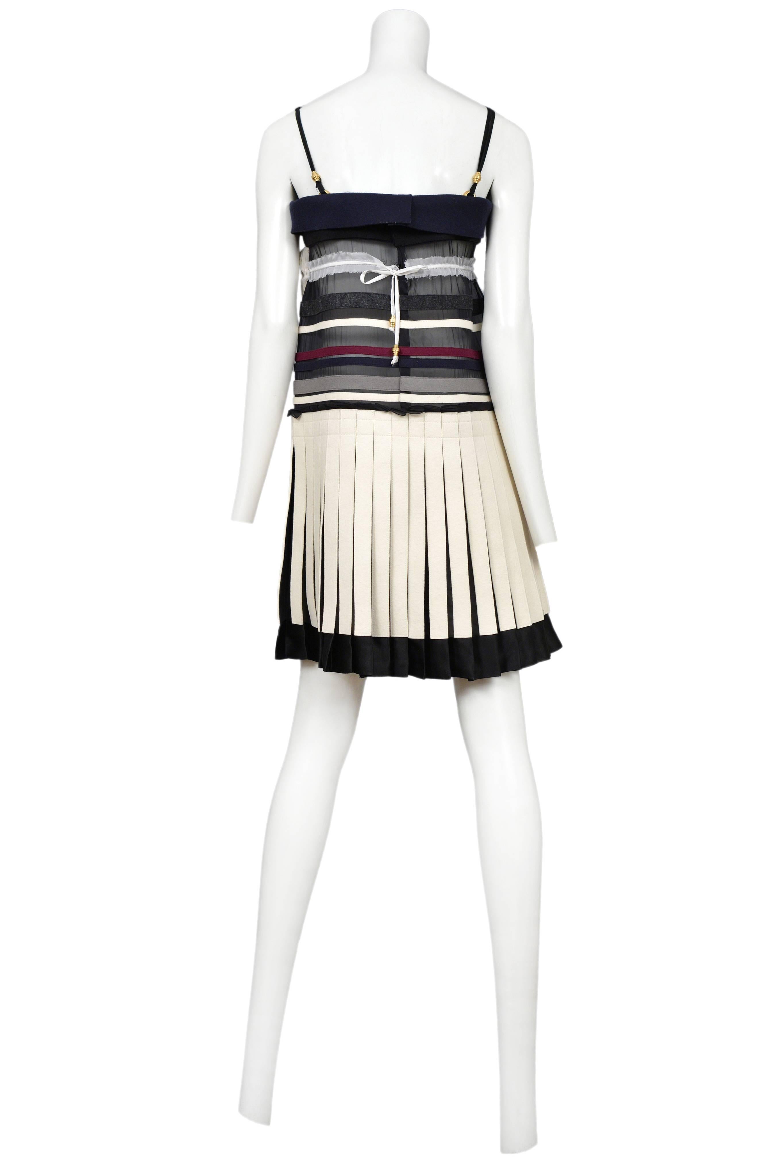 Balenciaga Ivory Abstract Pleated Dress 2007 In Excellent Condition In Los Angeles, CA