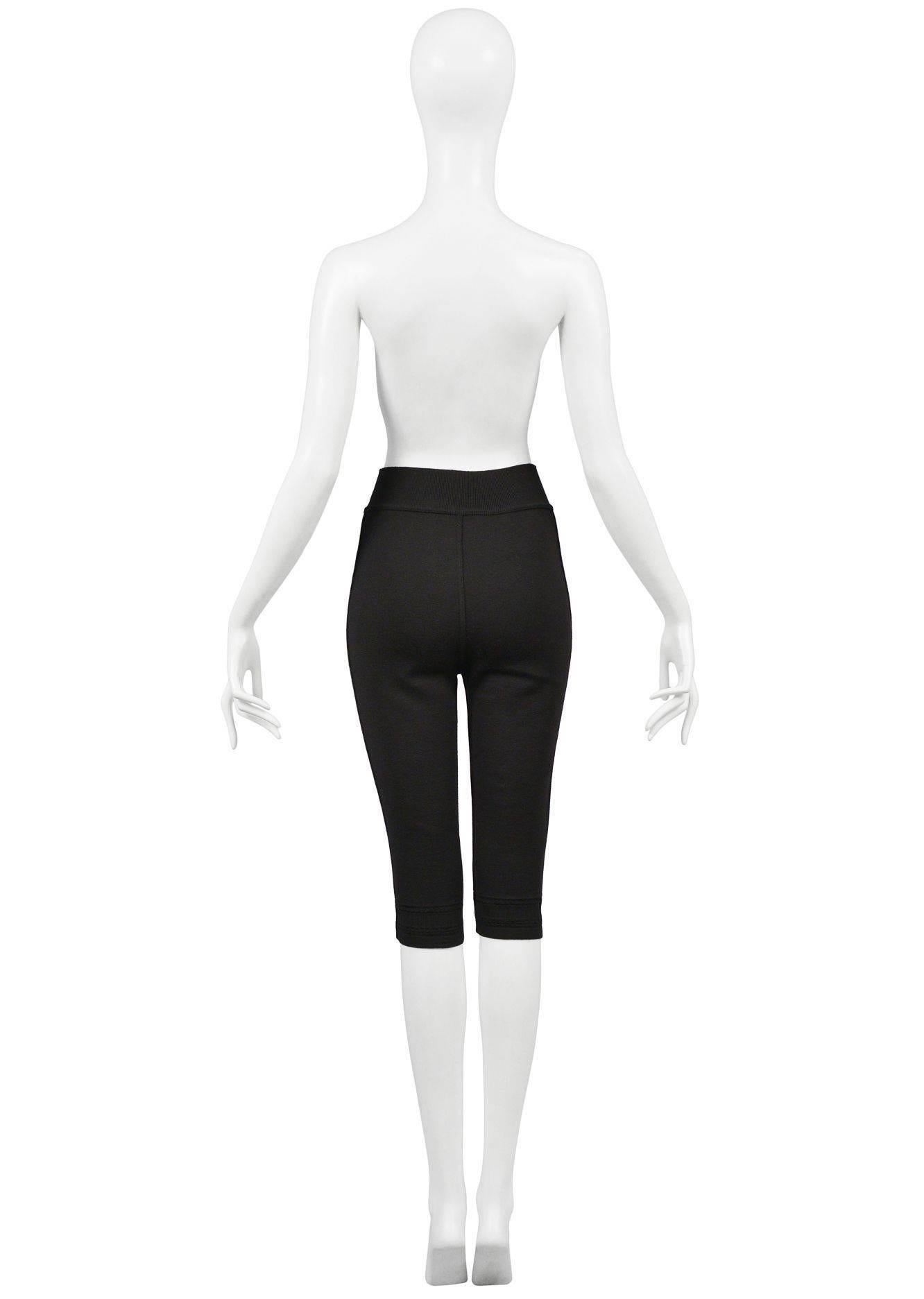 Alaia Black Capri Pants In Excellent Condition In Los Angeles, CA