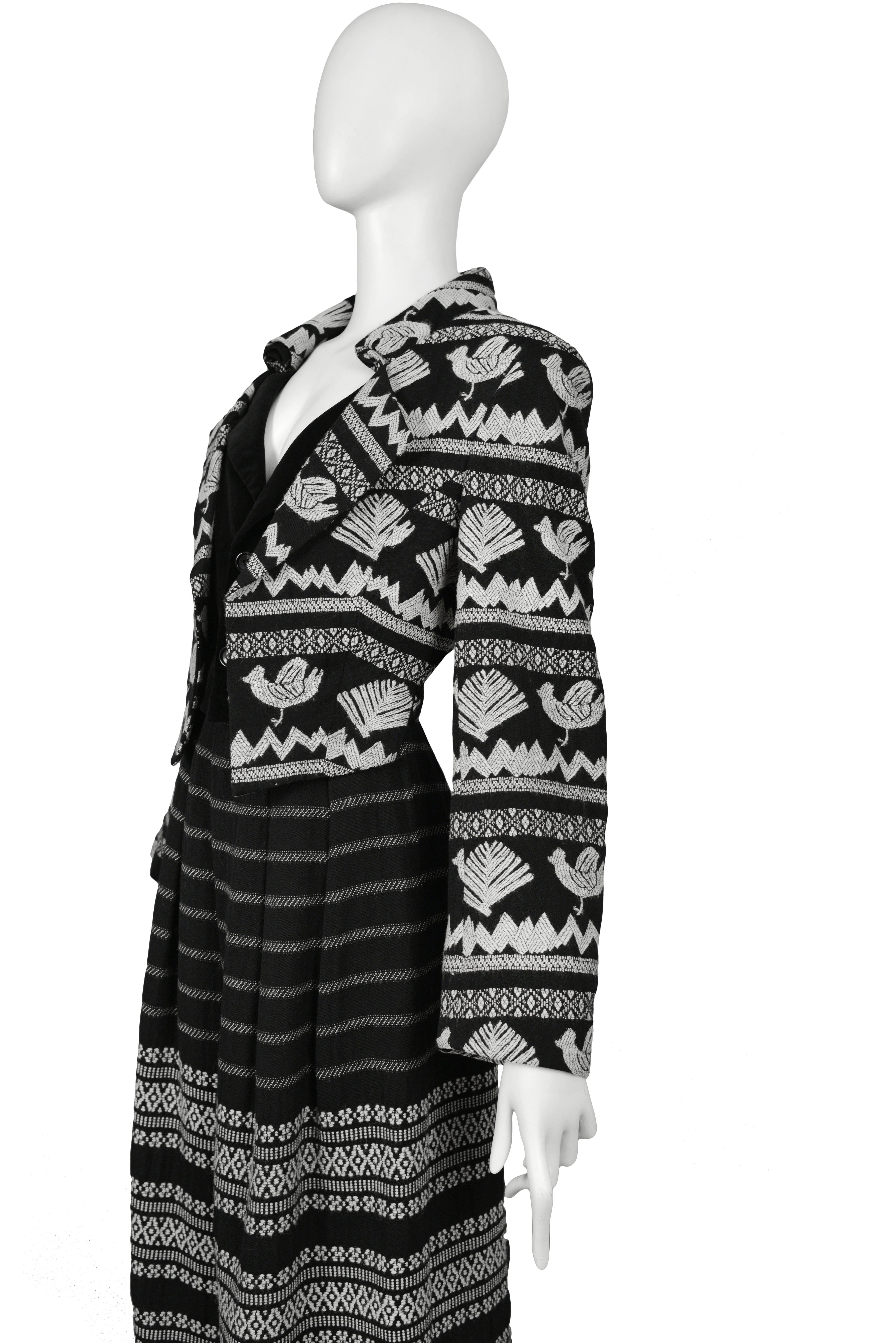 Comme des Garcons Black and White Embroidered Ensemble, 1989 In Excellent Condition In Los Angeles, CA