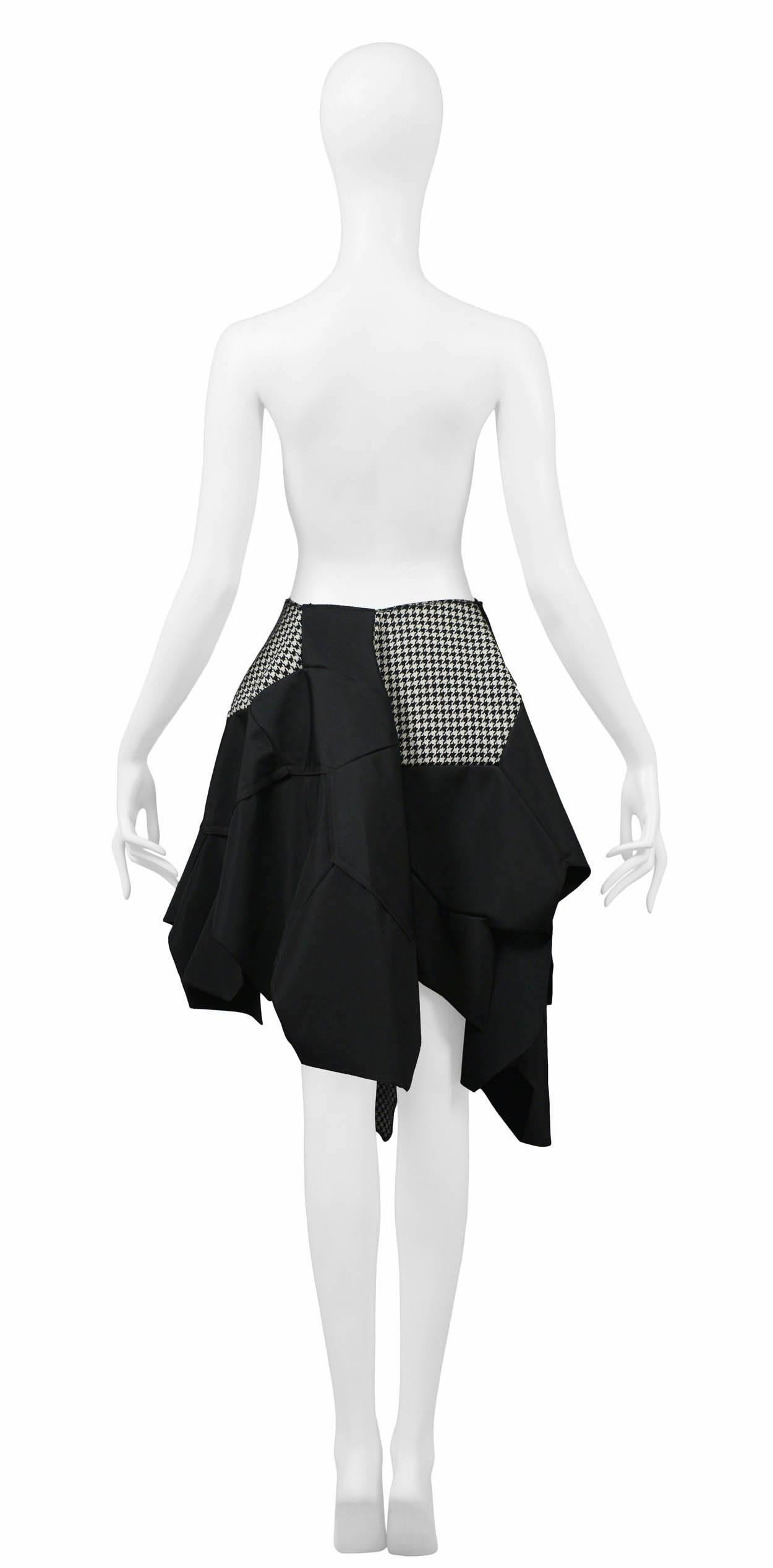 Comme des Garcons Black Check Football Skirt 2008 In Excellent Condition For Sale In Los Angeles, CA