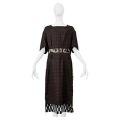 Comme Des Garcons - Vestito da giorno marrone con finiture camo e scacchiera in vinile 2001