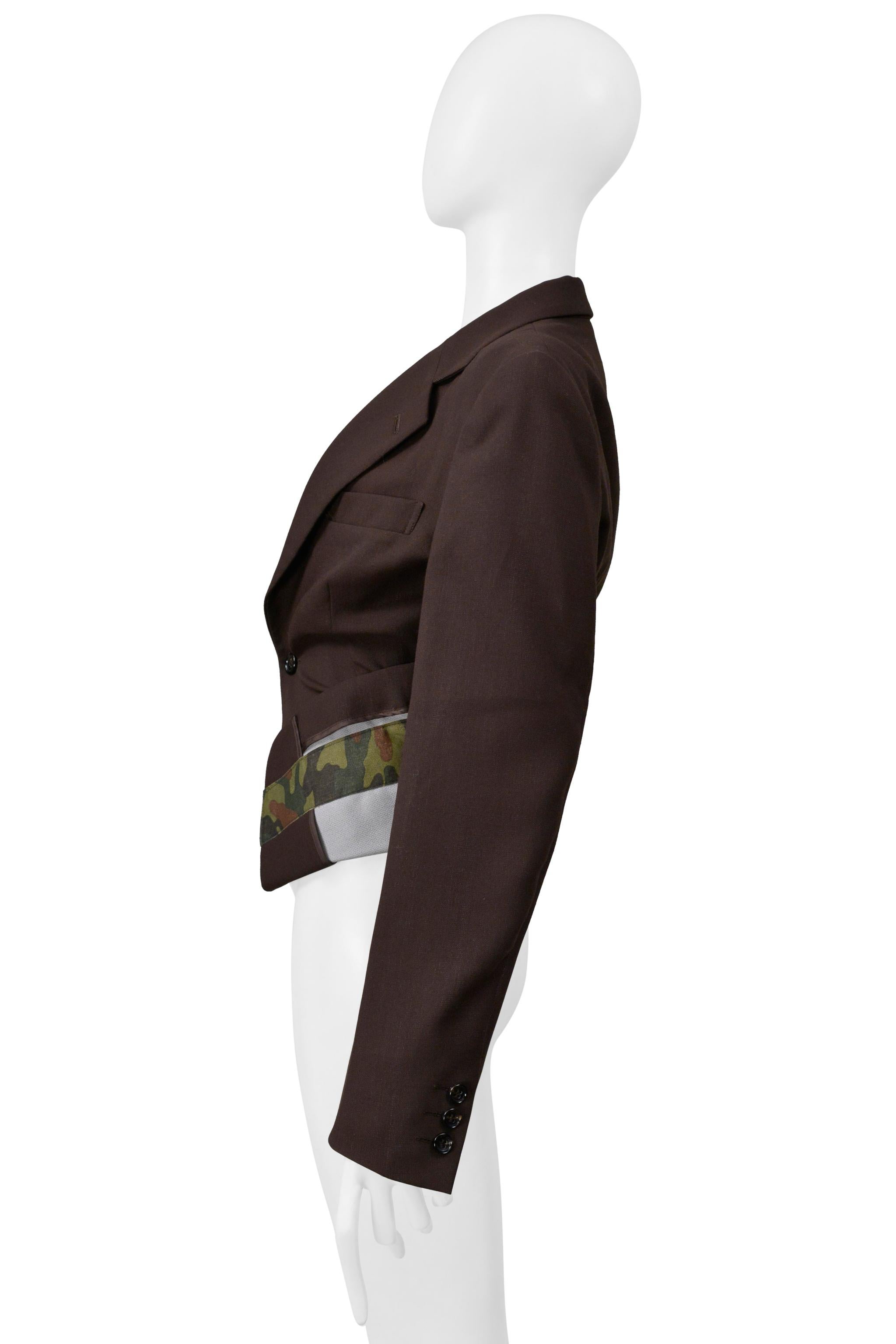 Comme Des Garcons Chaqueta marrón de un solo pecho con ribete de camuflaje 2001 en venta 1