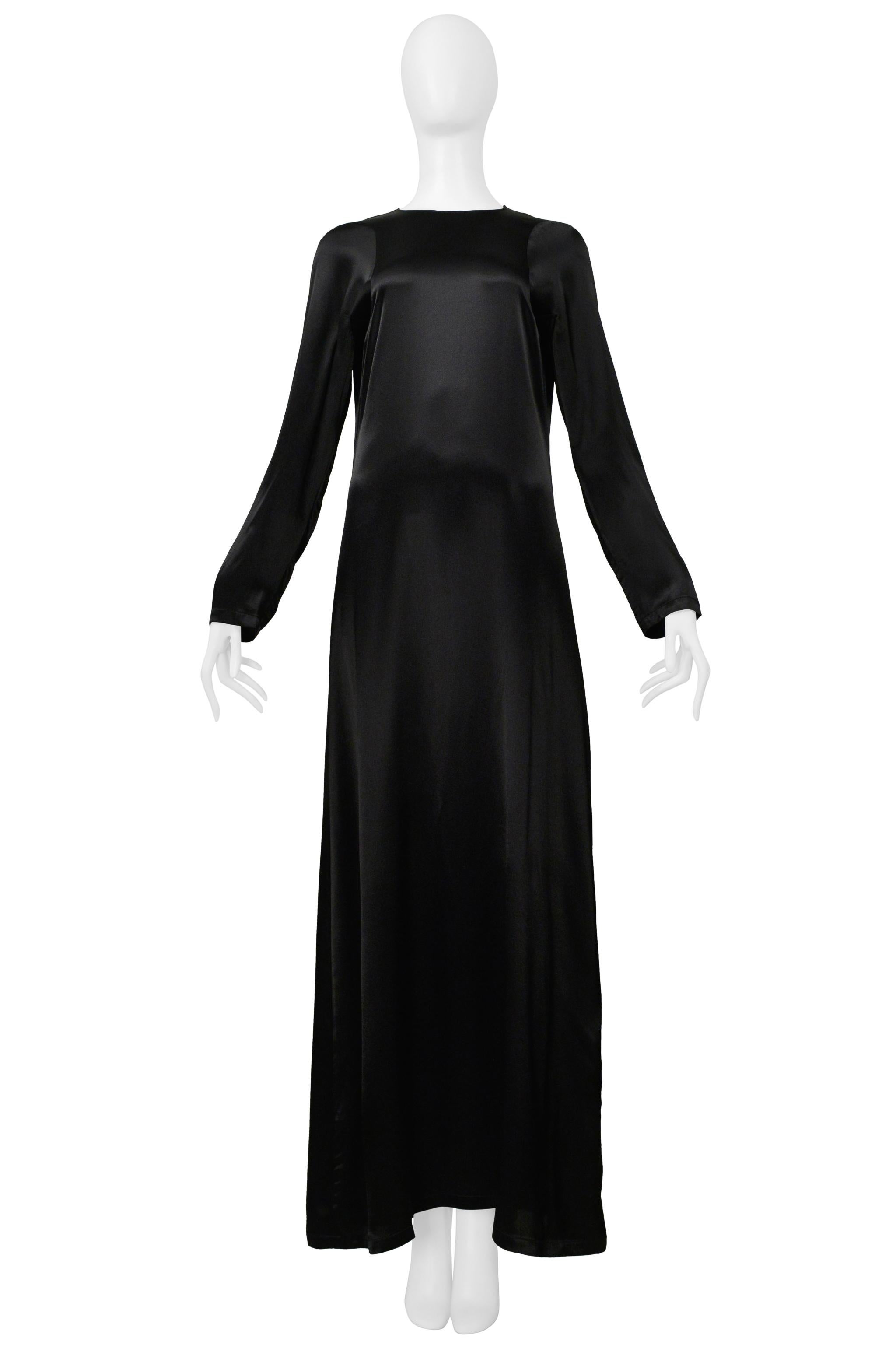 Maison Martin Margiela - Robe du soir à manches longues en satin noir 2000 en vente 1