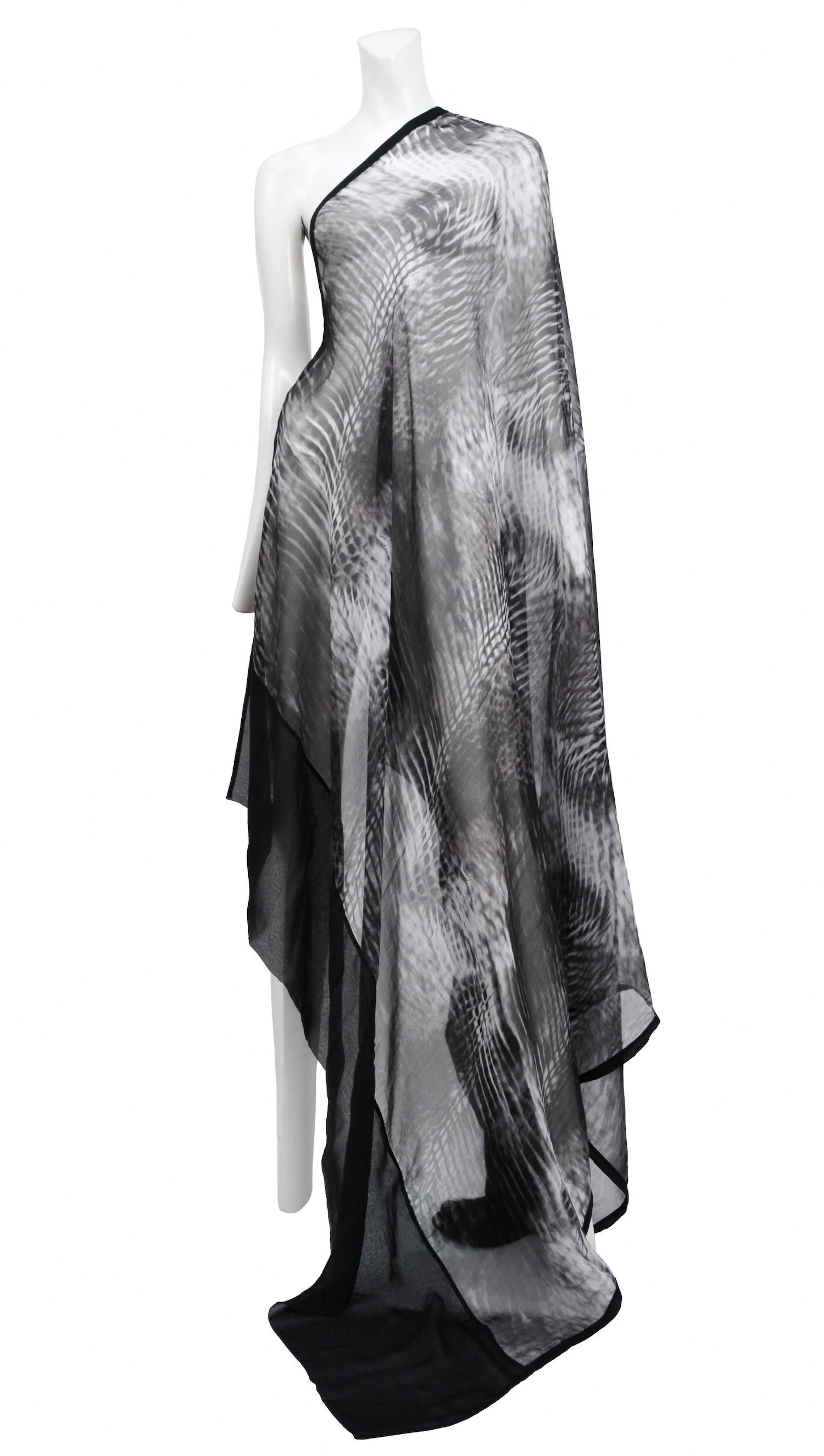 Vintage Tom Ford for Gucci black and white tie-dye print large silk scarf with black border. Circa Spring/Summer 2000