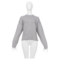 Jersey de cachemira gris claro de Prada, 2019
