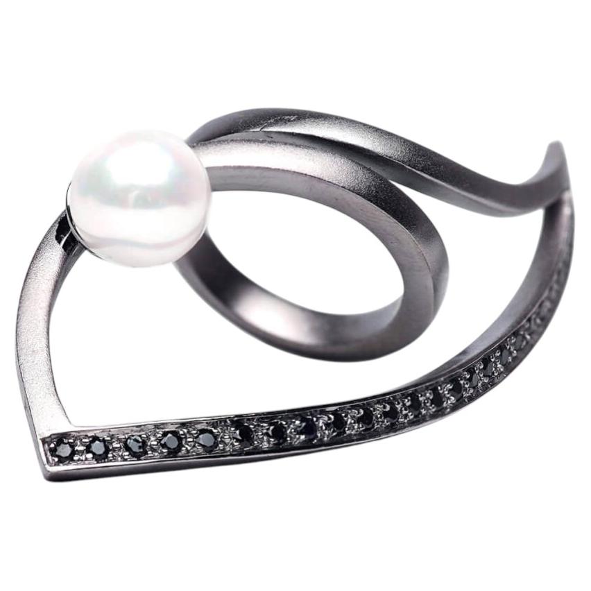 German Kabirski Rohana Rhodium Plated Silver Ring with Cultured Freshwater Pearl