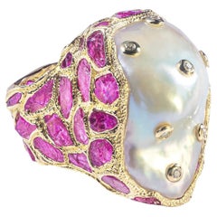 Anello tedesco Kabirski Vitra in oro 14 carati con diamanti incastonati a castone e perla barocca