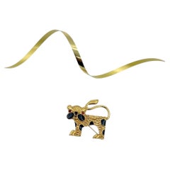 Carven Vintage Gold-Plated Cat Brooch with Red Eyes, France, 1980s