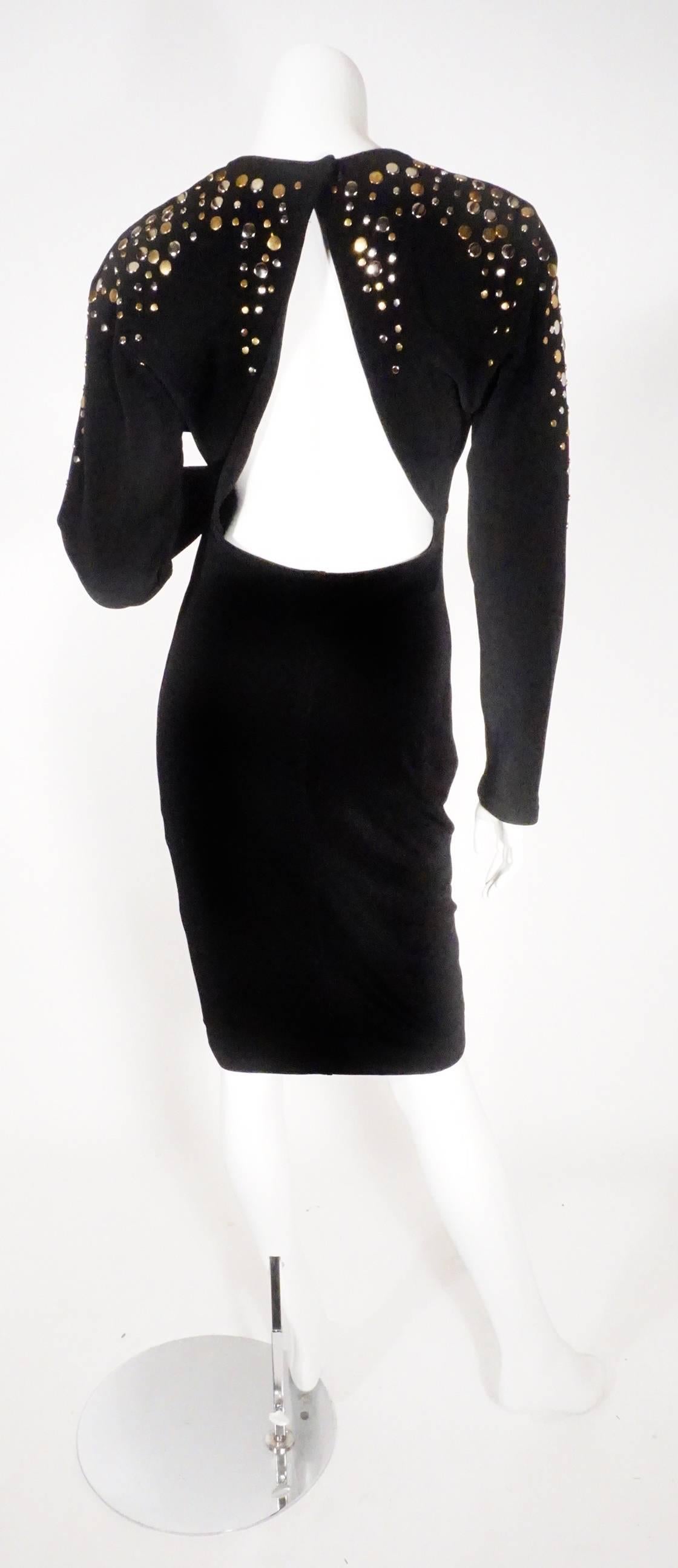 80s Tadashi Bodycon Dress with Open Back In Excellent Condition For Sale In New York, NY
