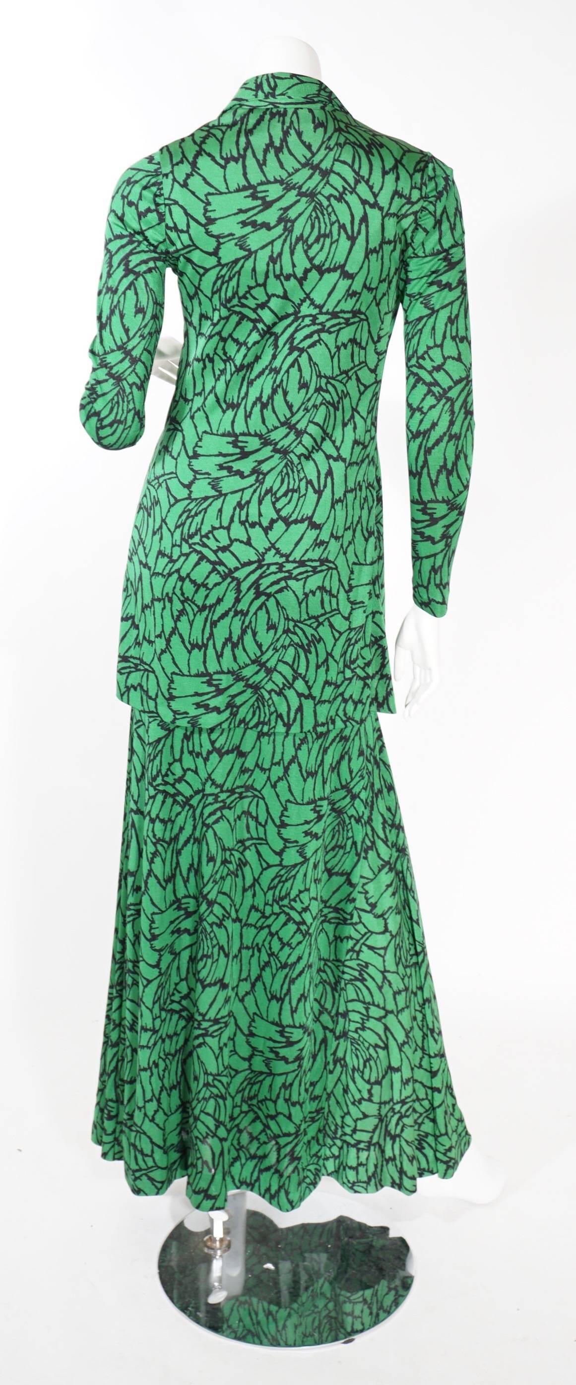 Diane Von Furstenberg Green Print Maxi Gown With Matching L/S Shirt And Tie In New Condition For Sale In New York, NY