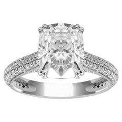 Ring aus 925er Sterlingsilber mit Moissanit im Smaragdschliff – ein wunderschönes Geschenk zum Jahrestag