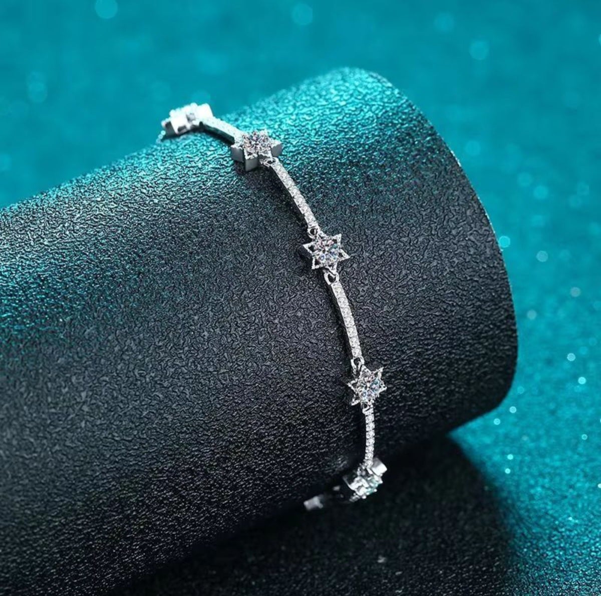 925 Sterling Silver Silver Star Styled Bracelet Minimalist Moissanite Bracelet. For Sale