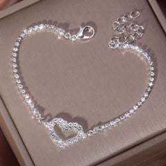 925 Sterling Silver Heart Shaped Bracelet Beautiful Moissanite Tennis Bracelet.