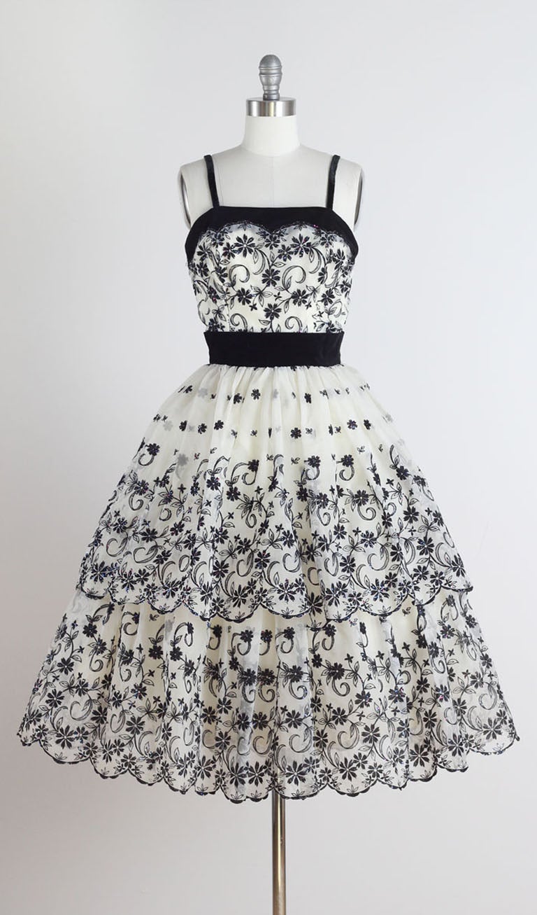 1950's White Black Glitter Flocked Chiffon Cocktail Dress 3