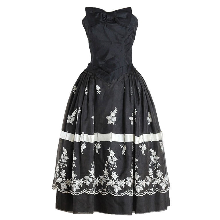 1950's Black Embroidered Organza Strapless Dress For Sale