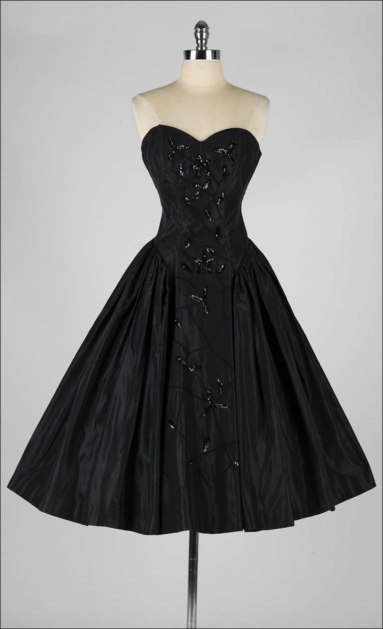Vintage 1950's Fred Perlberg Black Beaded Sequins Dress 3