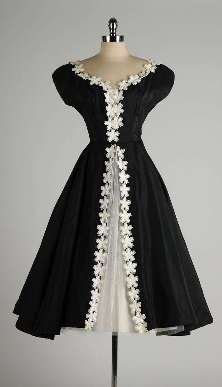 Vintage 1950's Black Taffeta White Macrame Flower Dress 1