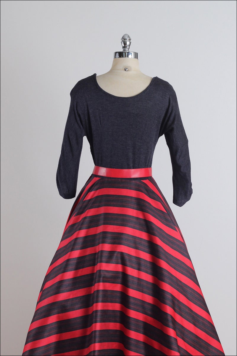 Vintage 1950s Red and Navy Striped Dress 4