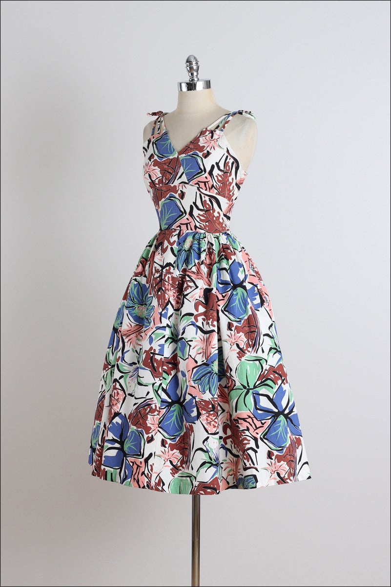 Vintage 1950s Tropical Blooms Cotton Dress For Sale 1