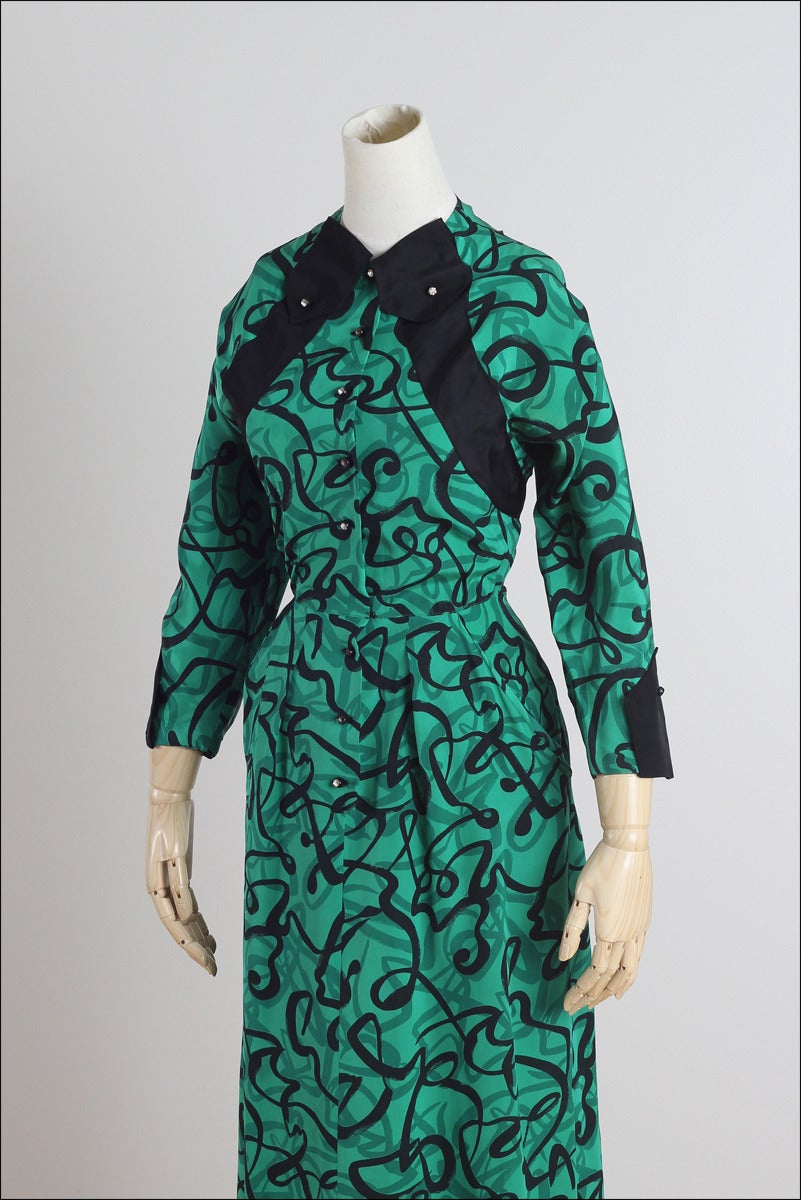 Vintage 1940s Green Abstract Print Silk Dress 2