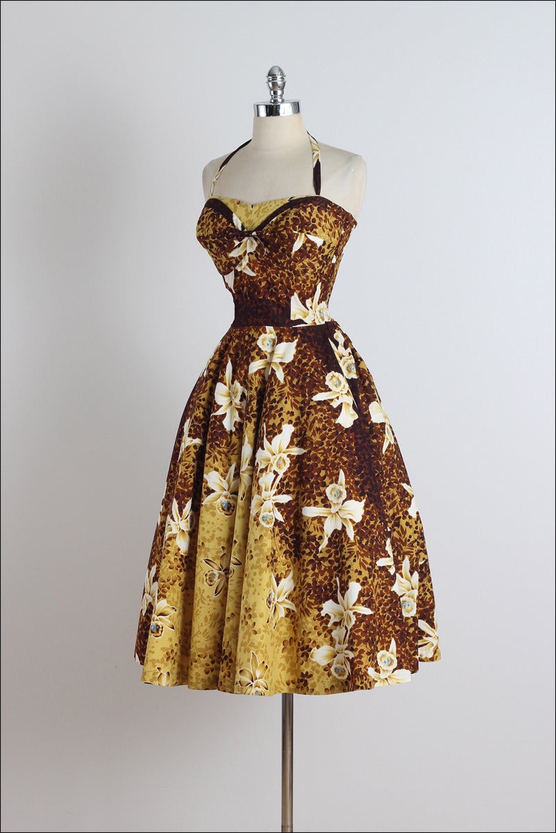 Vintage 1950s Kamehameha Halter Dress 2
